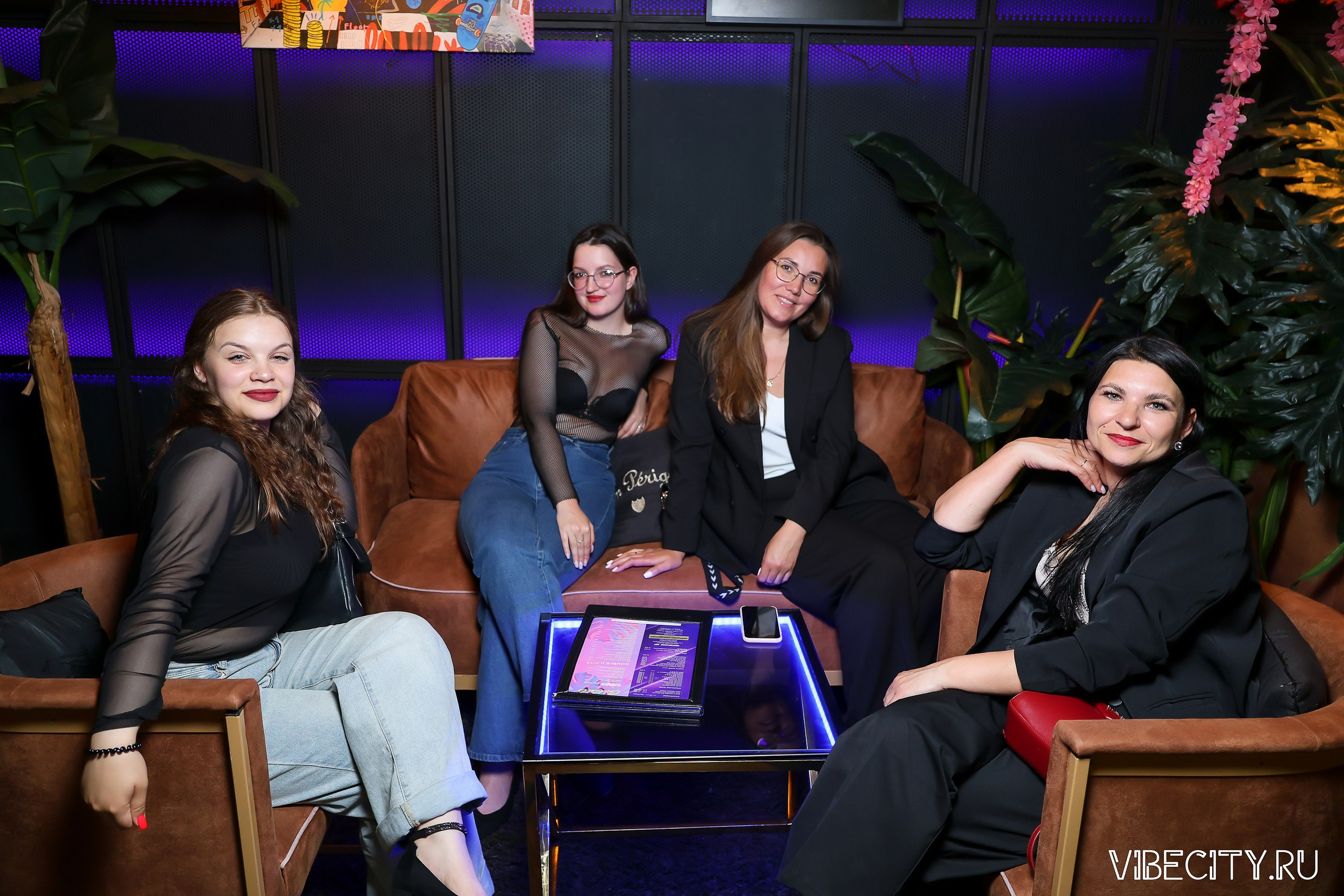 DOUBLE U. VIBECITY.RU Вайб Сити Ру Фоторепортажи Фотоотчеты Калининград