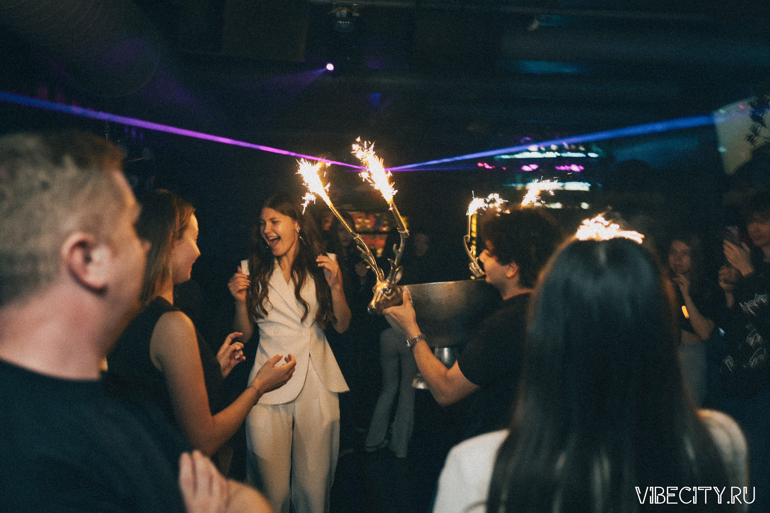 DOUBLE U. VIBECITY.RU Вайб Сити Ру Фоторепортажи Фотоотчеты Калининград