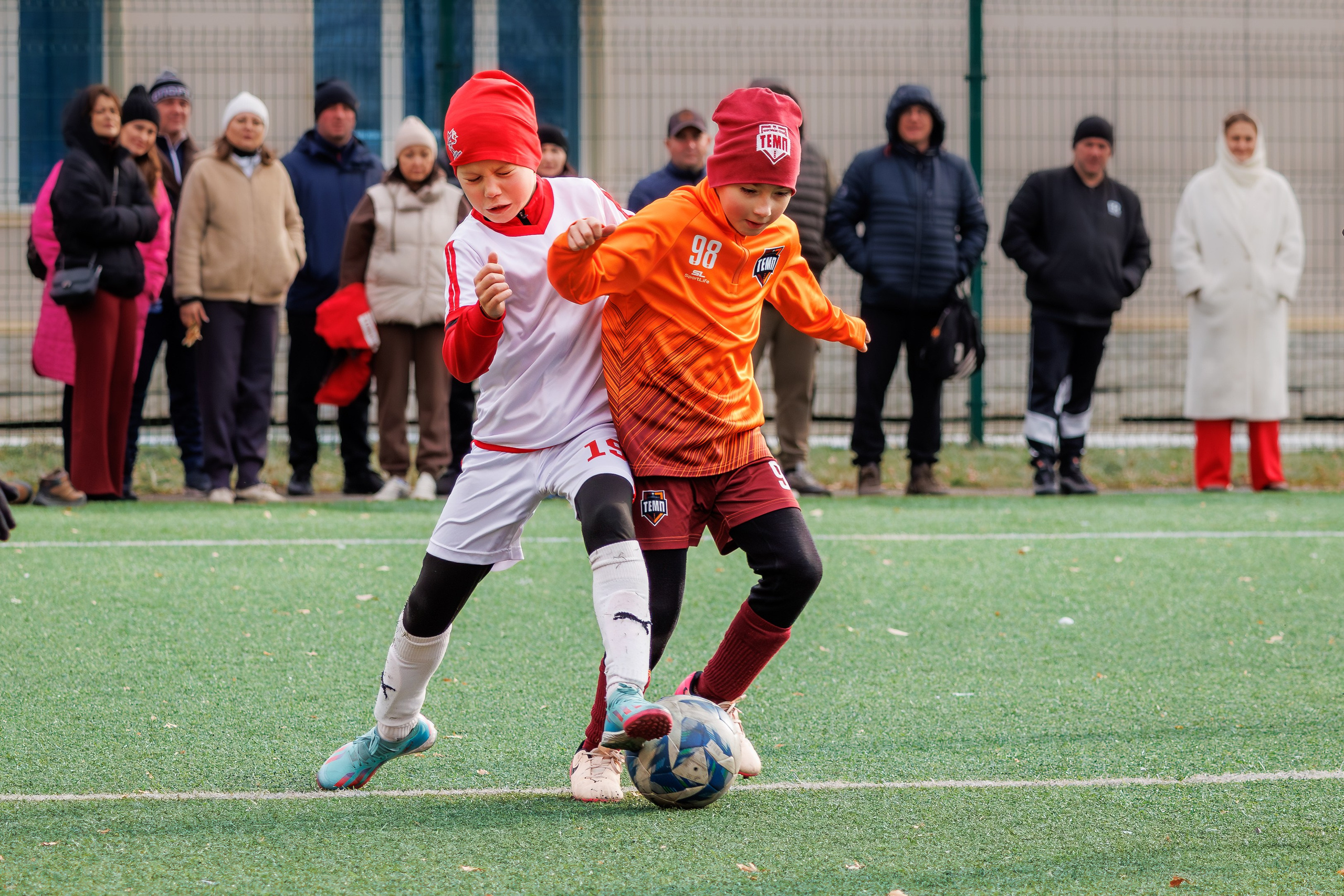 Товарищеский матч среди юниоров. Репортажный фотограф в Барнауле Владимир Игнатов
