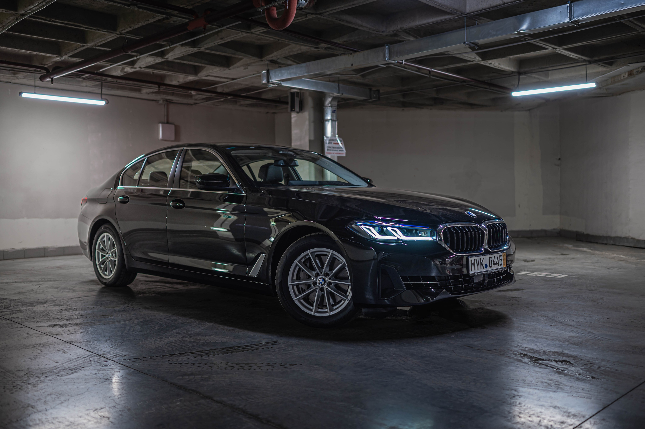 BMW 540i G30. Автомобильный фотограф в Москве — Сидоров Дмитрий