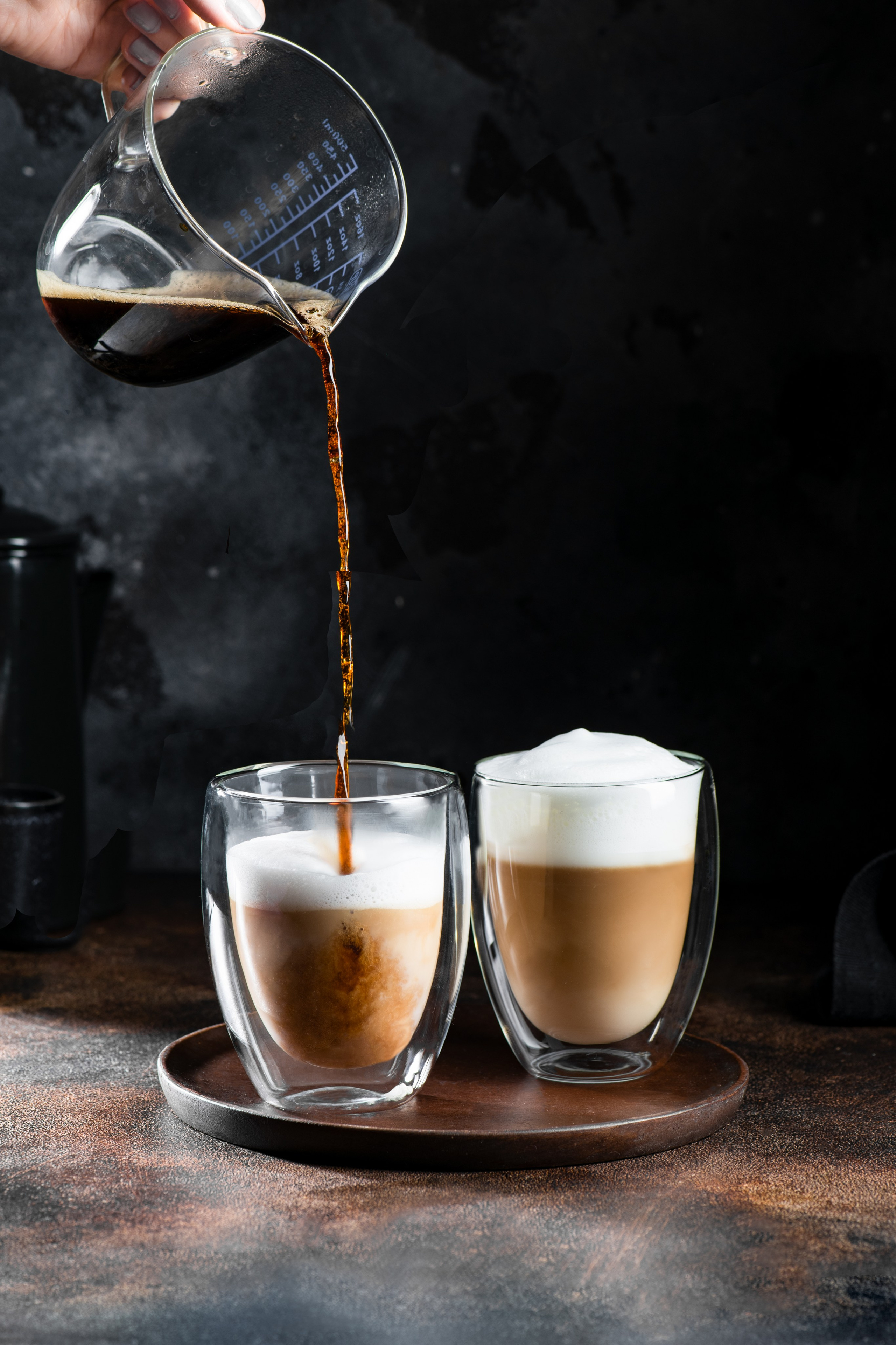 Съемка стекла. Луцан Оксана Фуд и предметный фотограф