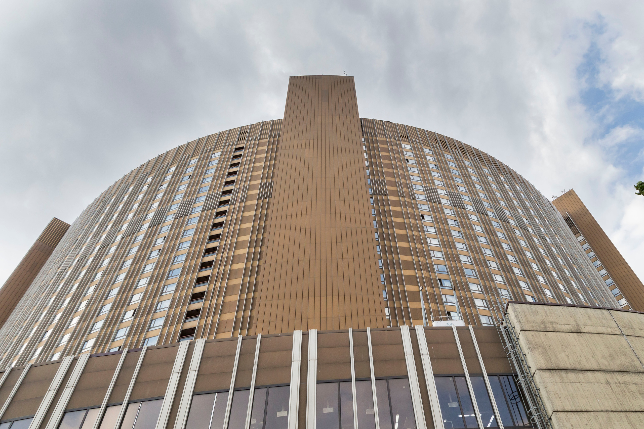 Здание гостиницы «Космос». Проект фотографа Александра Высокина — «Фотоархитектоника»