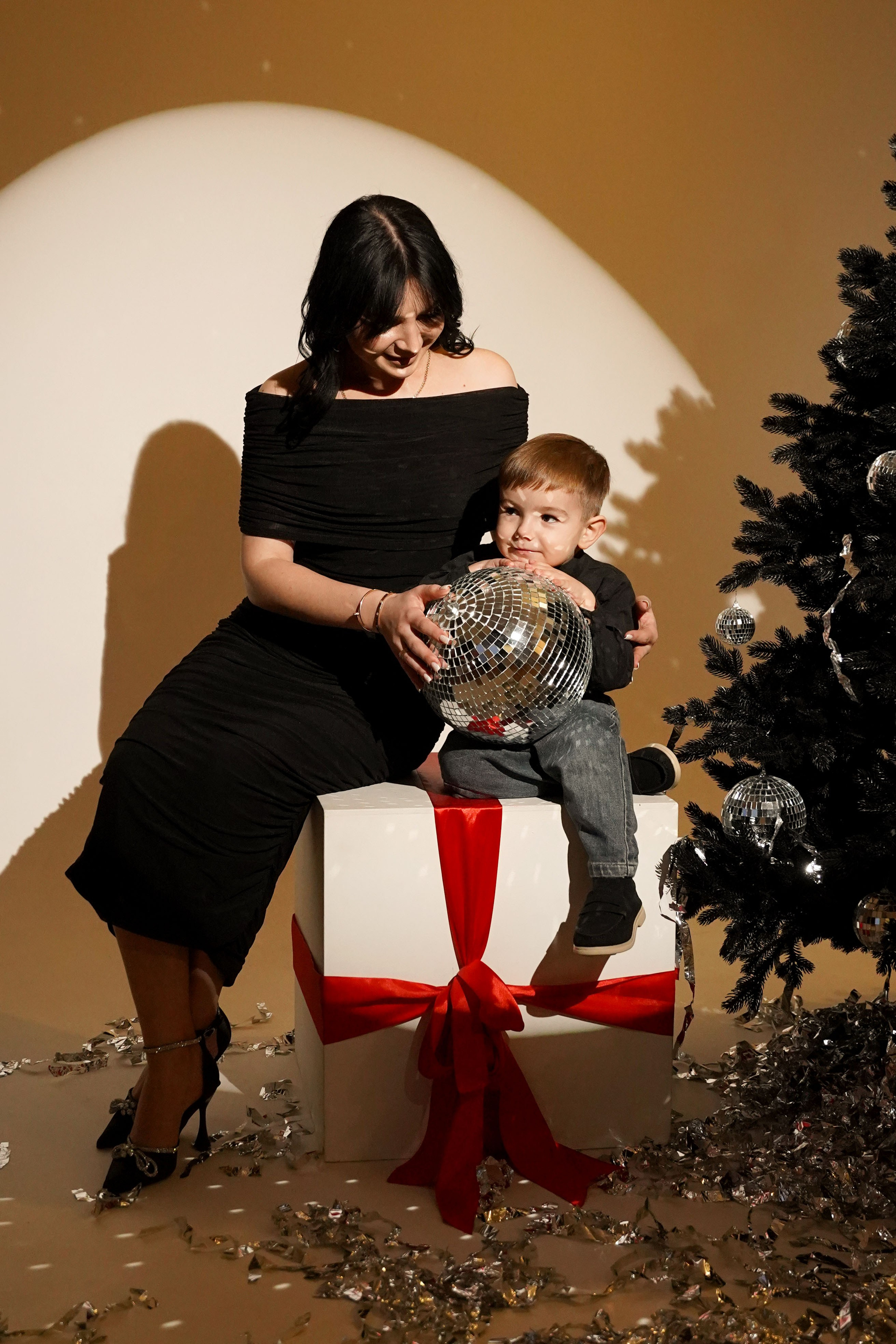 НОВОГОДНИЙ ШИК И БЛЕСК. Фотограф в Ялте Инна Найден. Детский и семейный фотограф