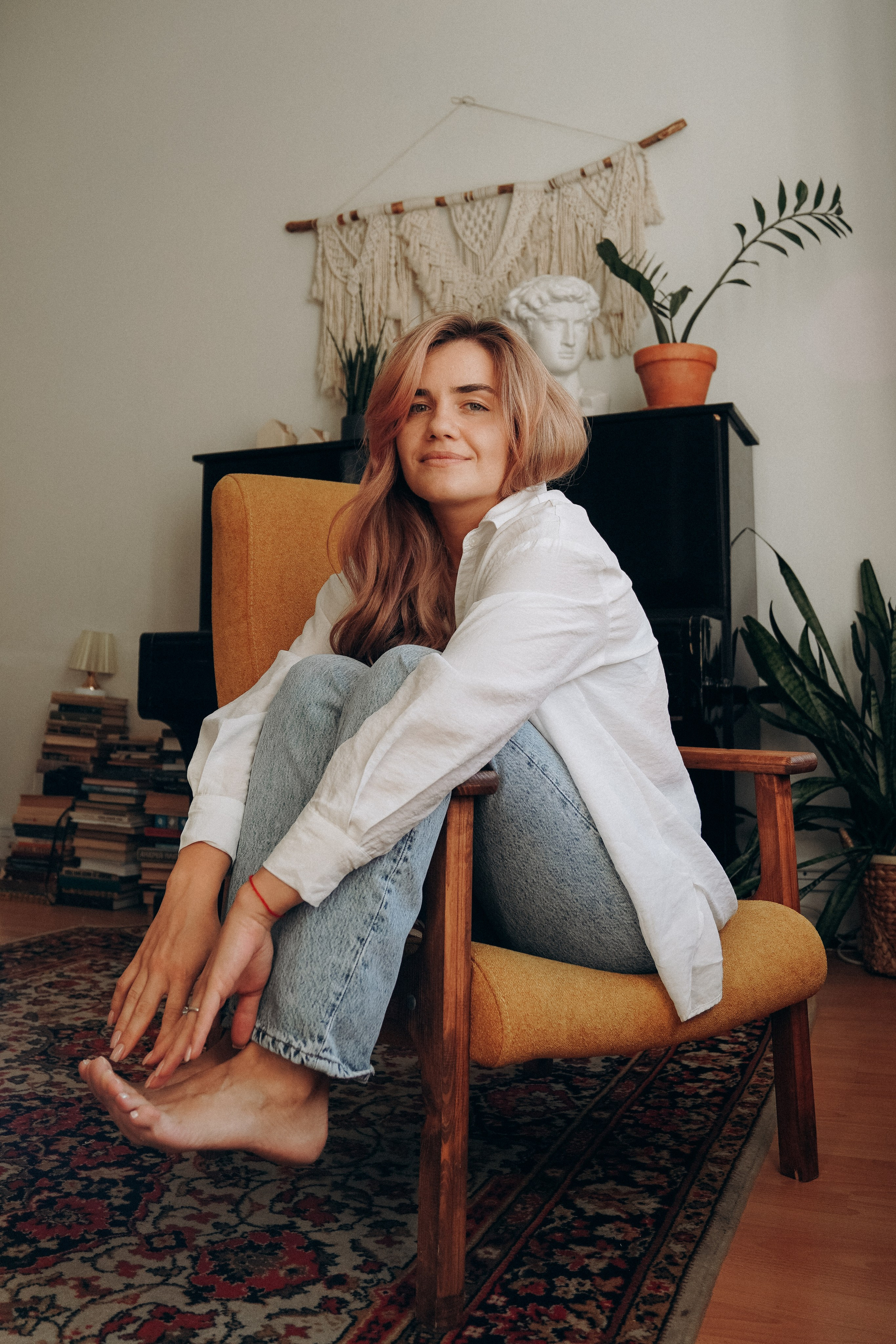 Zhenya. Olga Antipova — photographer