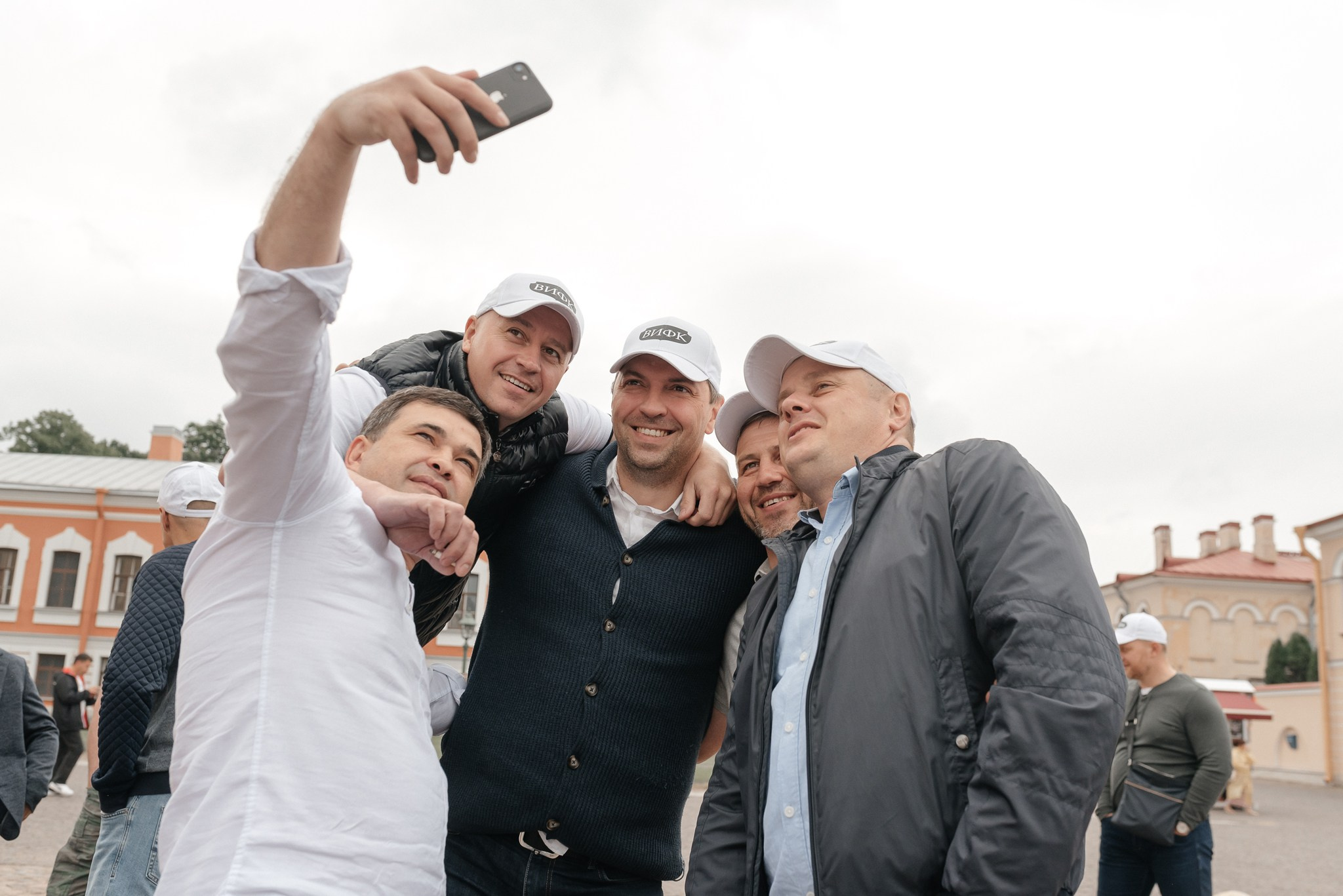 Встреча выпускников, выпуск 2001 г. Свадебный и семейный фотограф из Санкт-Петербурга Климов Анатолий