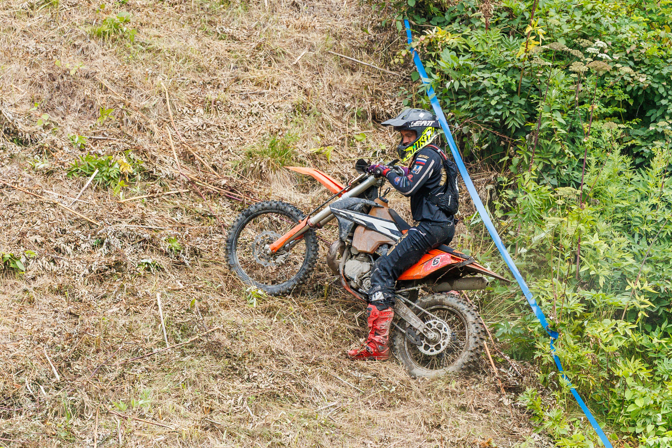 NPR-2025. Свадебный, семейный и репортажный фотограф в Южно-Сахалинске Артур Петросян