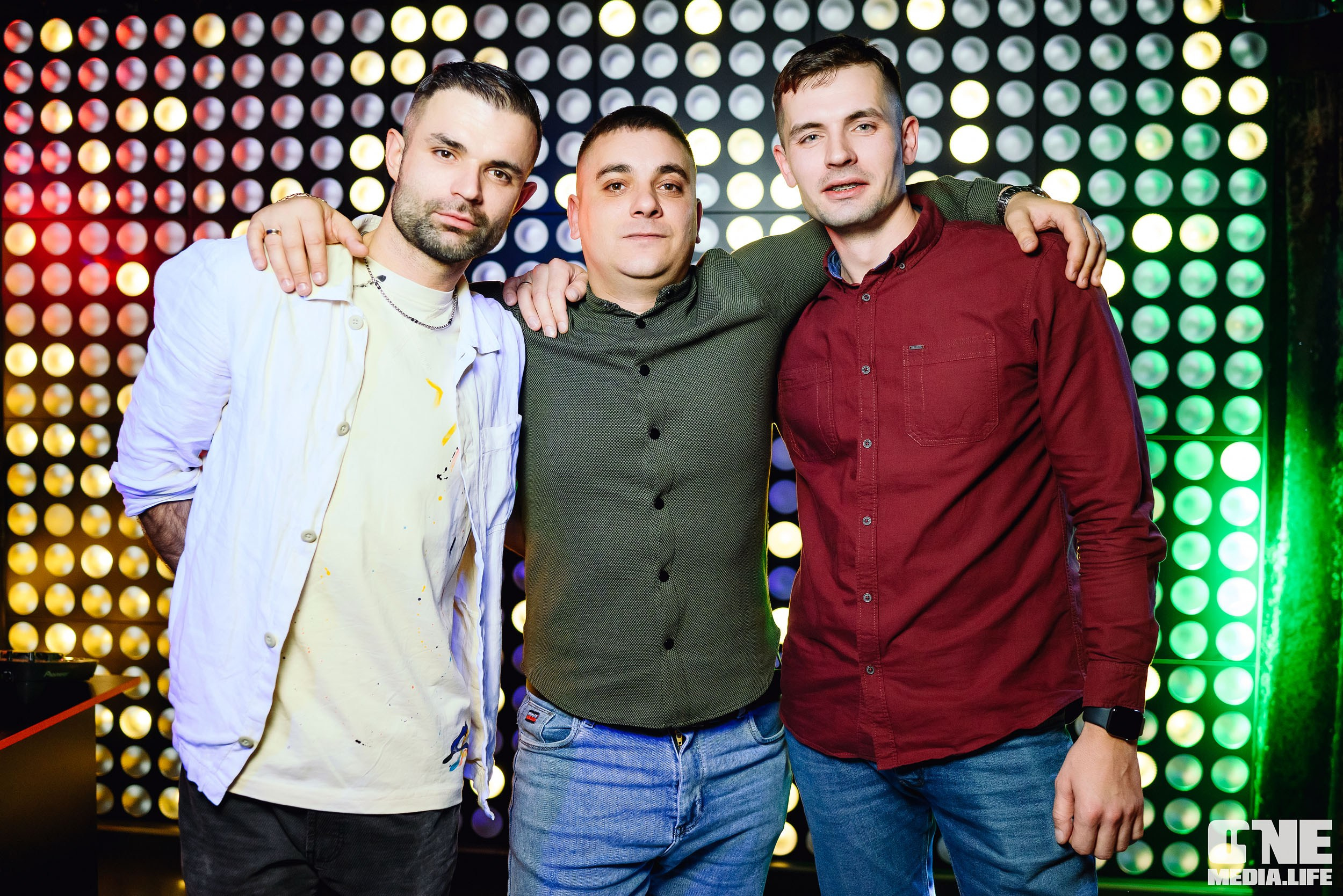 Фоторепортаж из караоке-клуба Эйфория. One Media Life: фоторепортажи, фотоотчеты с мероприятий и заведений