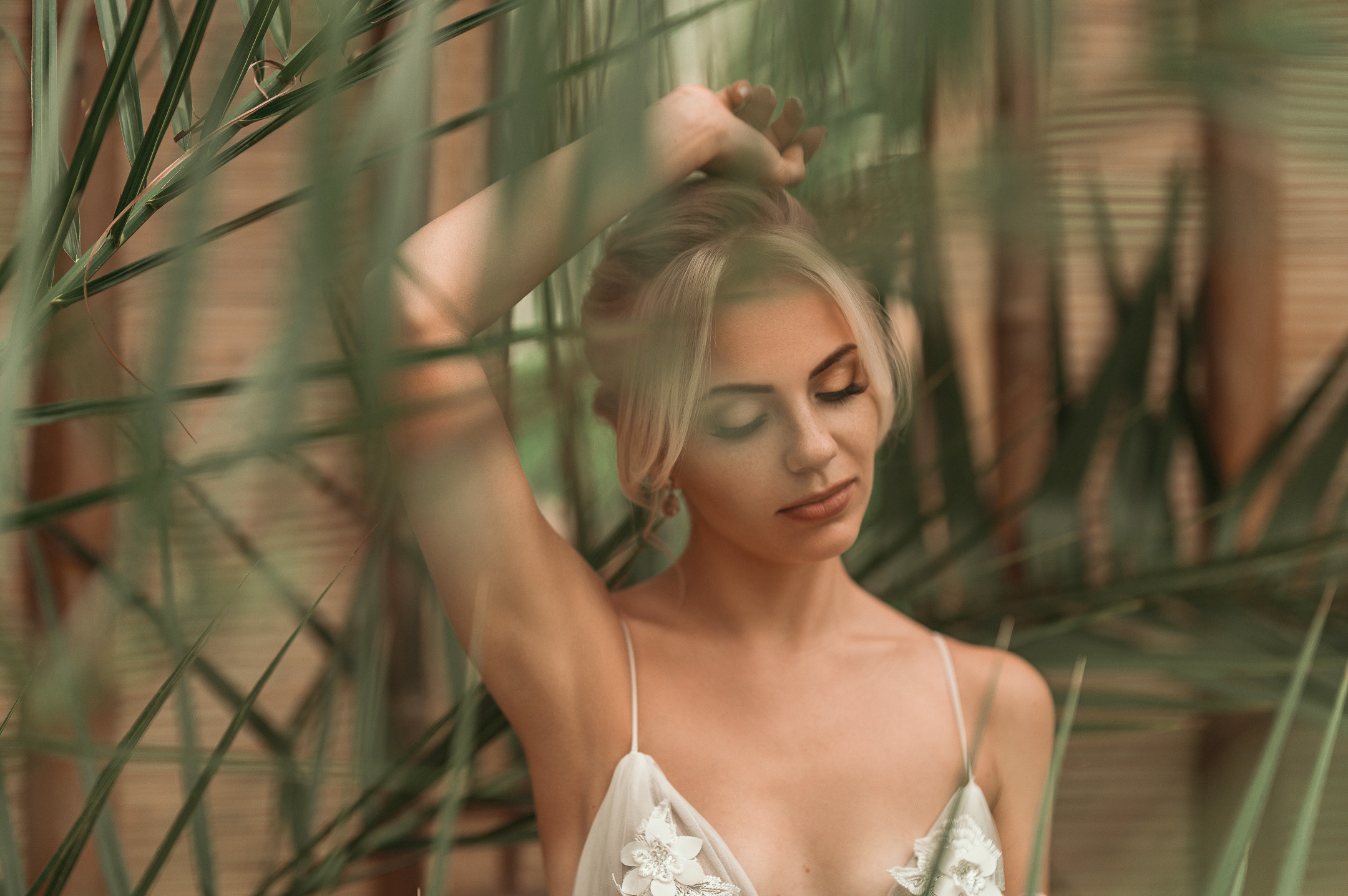 Ярослава и Георгий. Свадебный семейный фотограф в Батуми Павел Мишарин