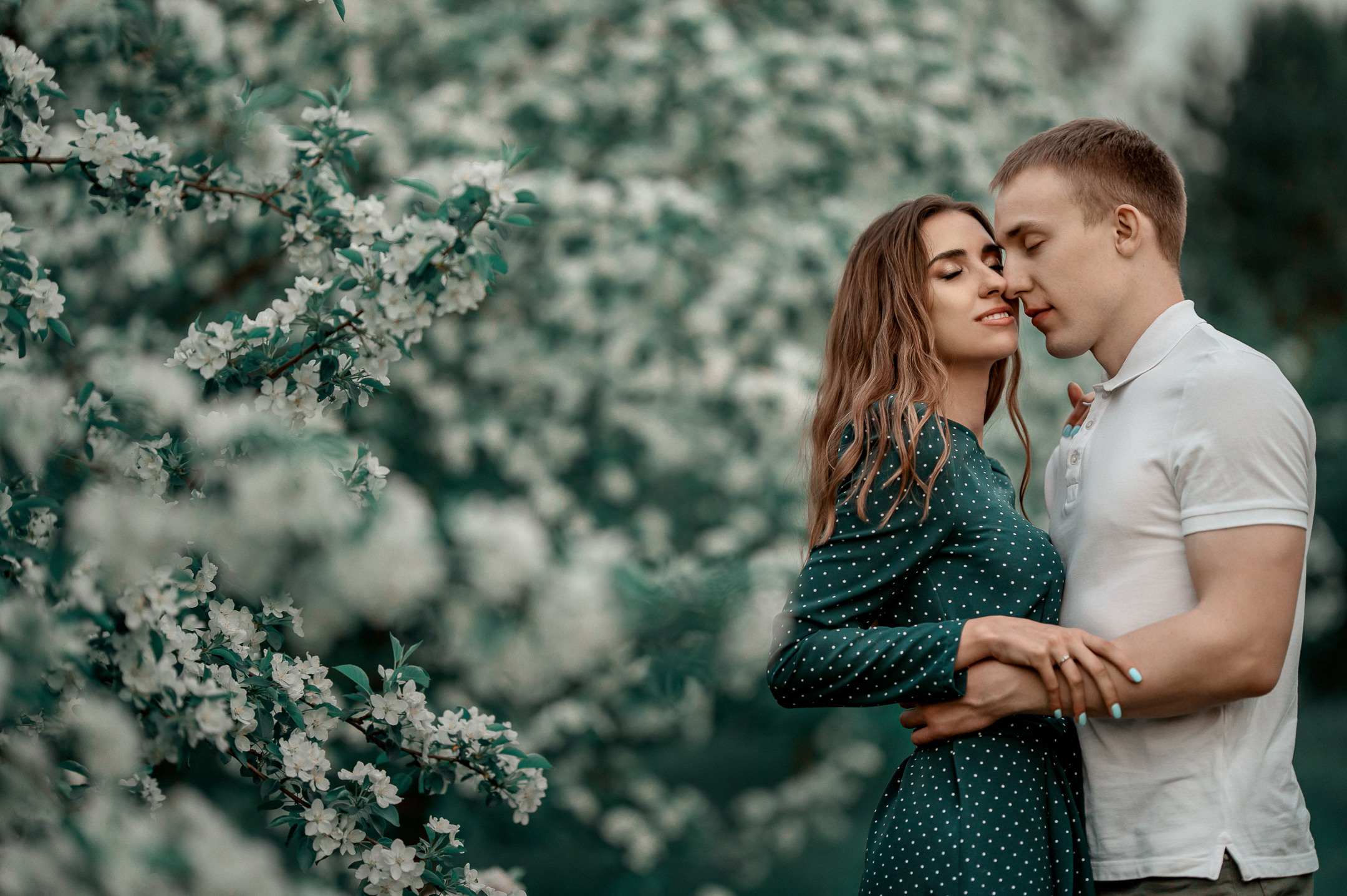 Алина и Вася (ретушь). Свадебный семейный фотограф в Батуми Павел Мишарин