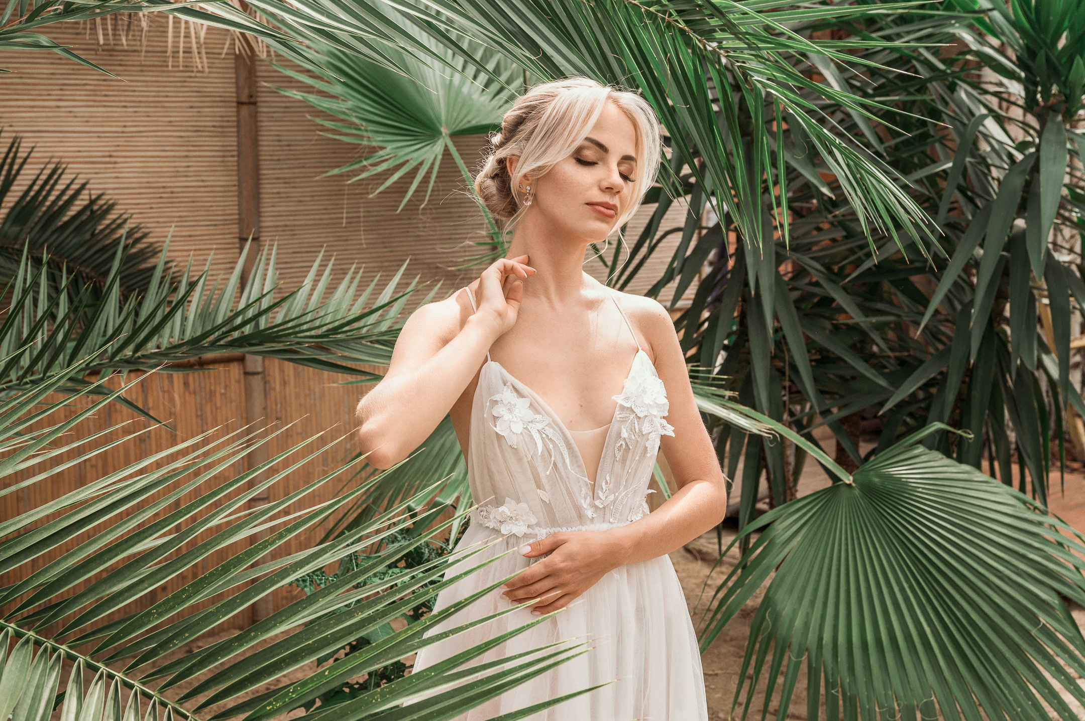 Ярослава и Георгий. Свадебный семейный фотограф в Батуми Павел Мишарин