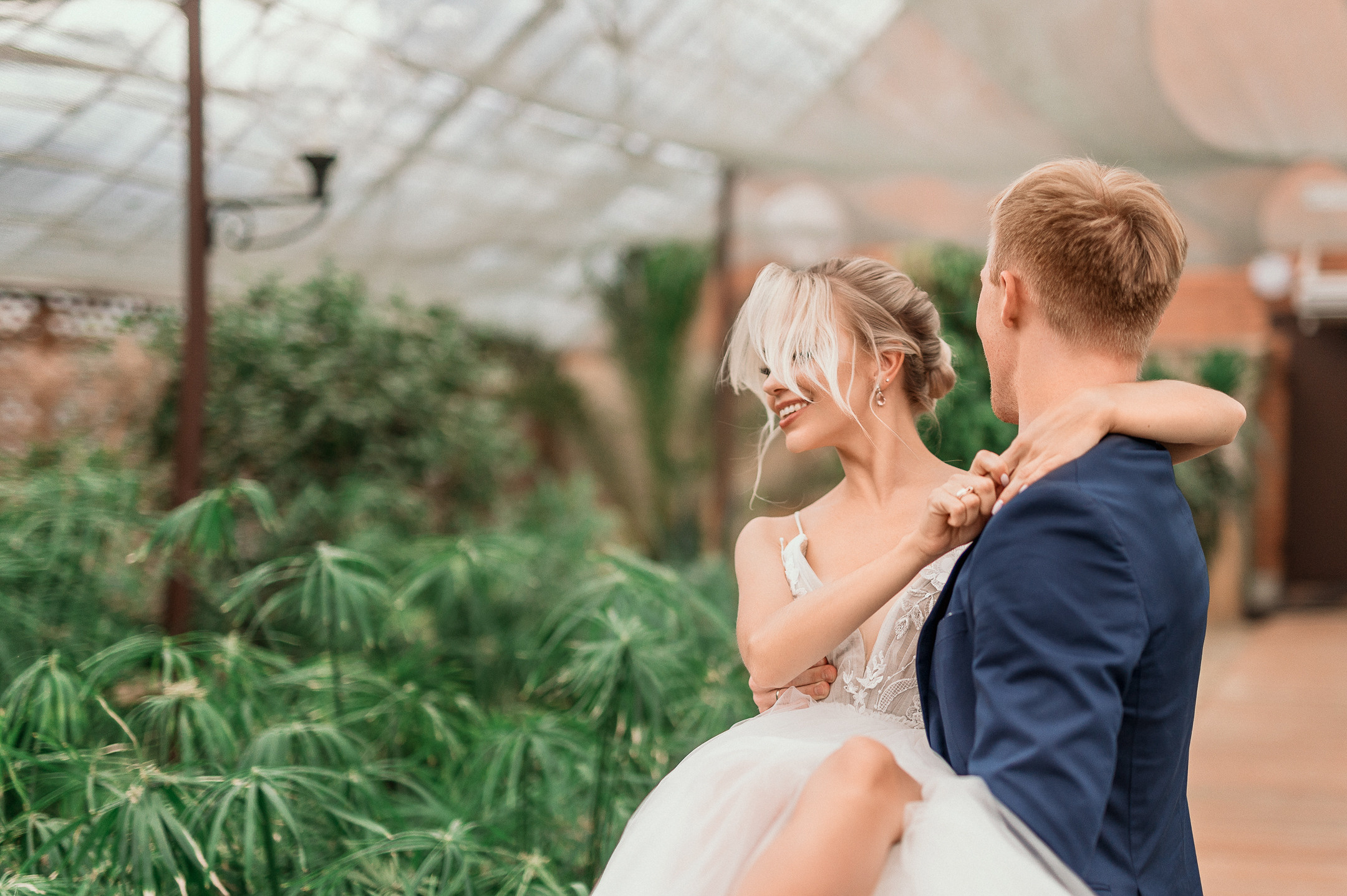 Ярослава и Георгий. Свадебный семейный фотограф в Батуми Павел Мишарин