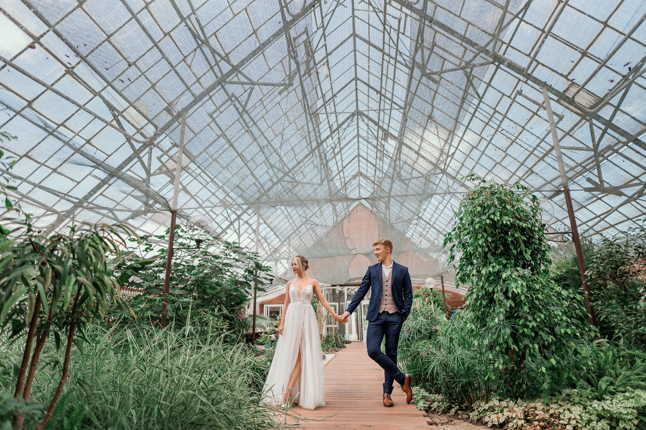 Ярослава и Георгий. Свадебный семейный фотограф в Батуми Павел Мишарин