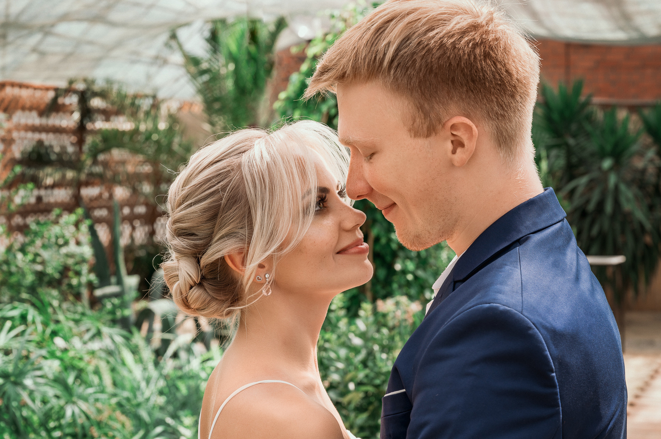 Ярослава и Георгий. Свадебный семейный фотограф в Батуми Павел Мишарин