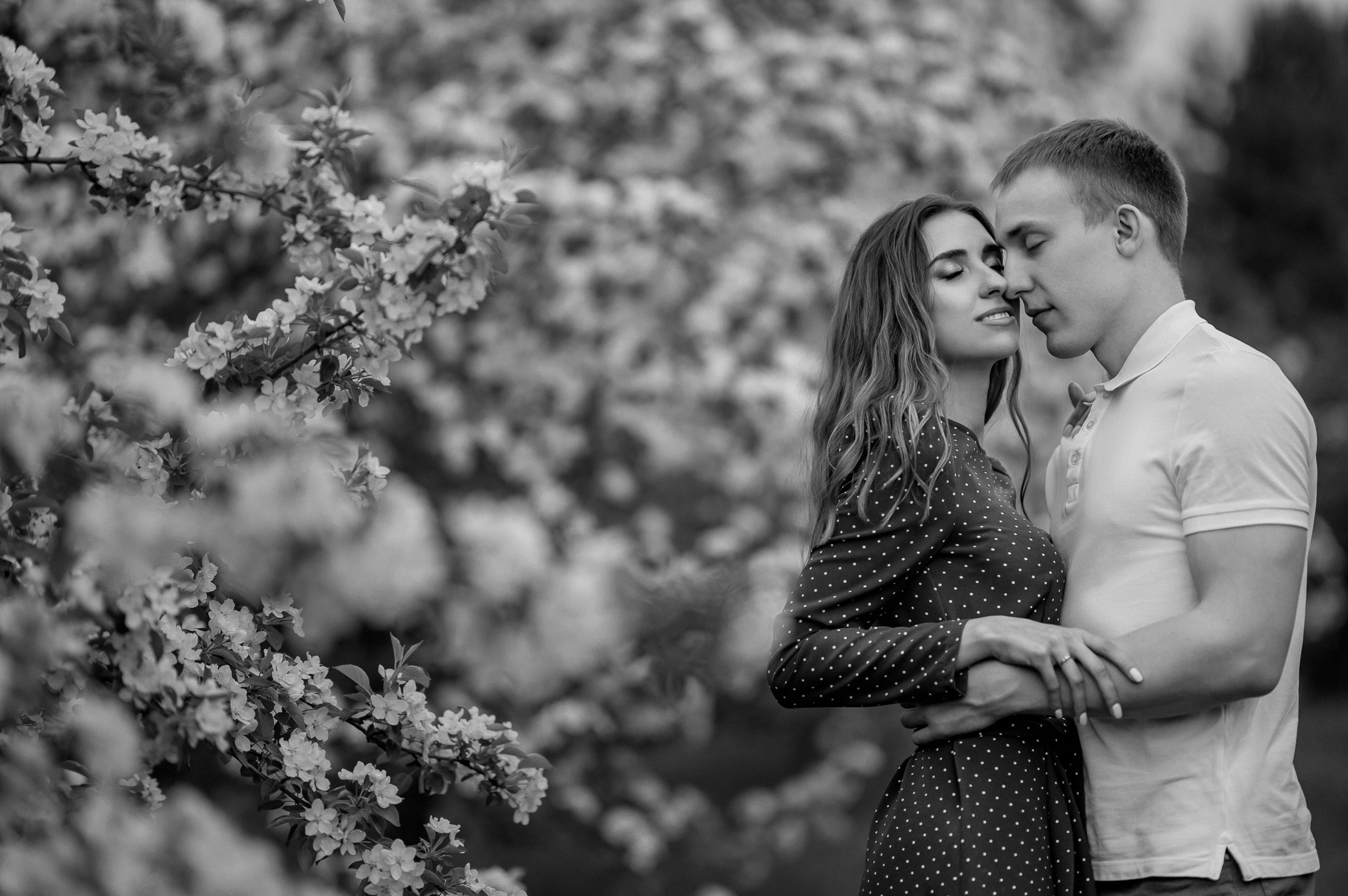 Алина и Вася (ретушь). Свадебный семейный фотограф в Батуми Павел Мишарин