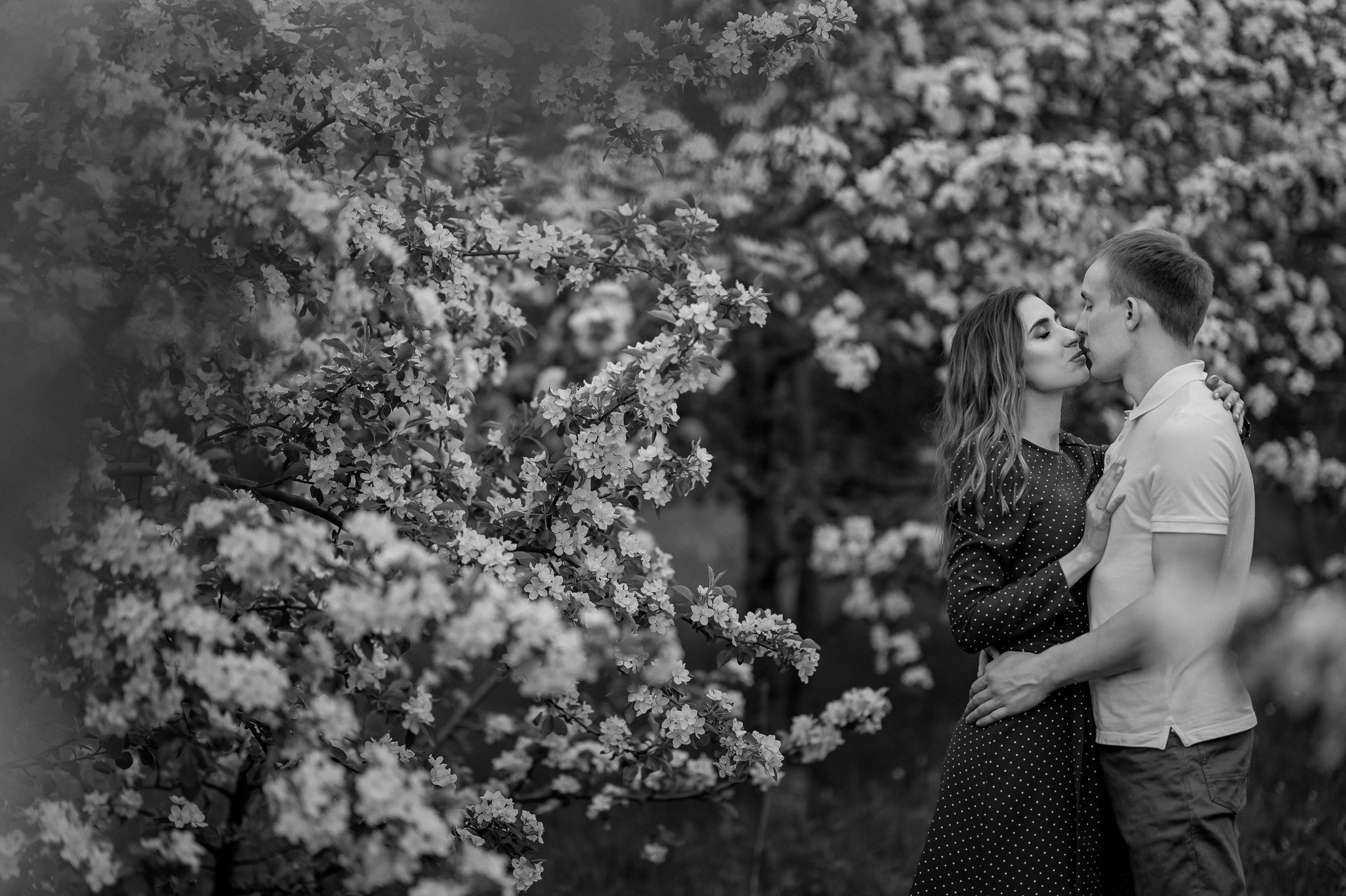 Алина и Вася (ретушь). Свадебный семейный фотограф в Батуми Павел Мишарин