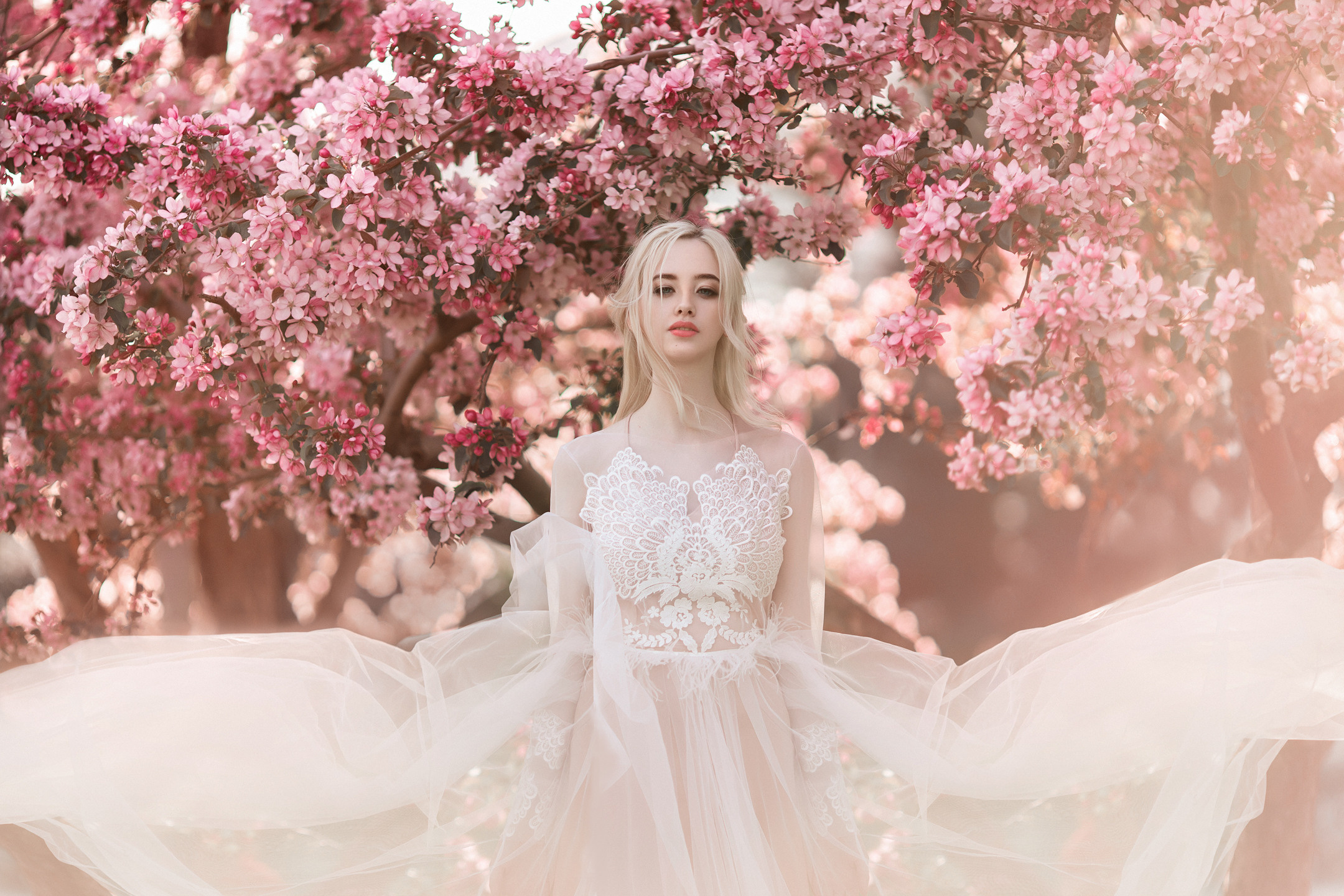 Свадебный семейный фотограф в Батуми Павел Мишарин