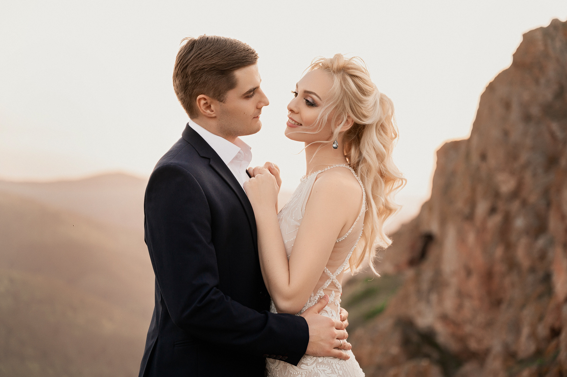 Анастасия и Денис. Свадебный семейный фотограф в Батуми Павел Мишарин