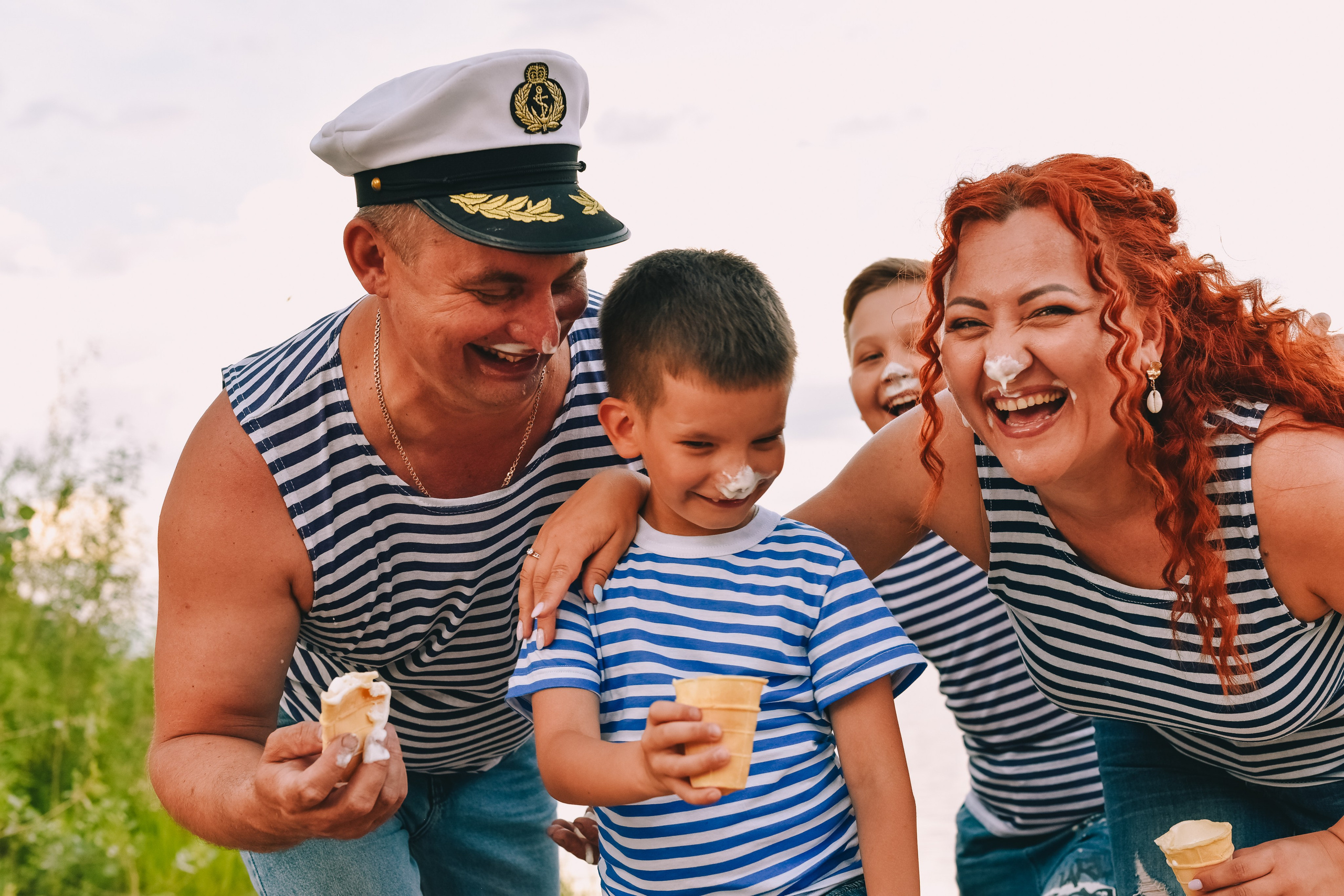 Морячки и морячка (Семья Валентины)