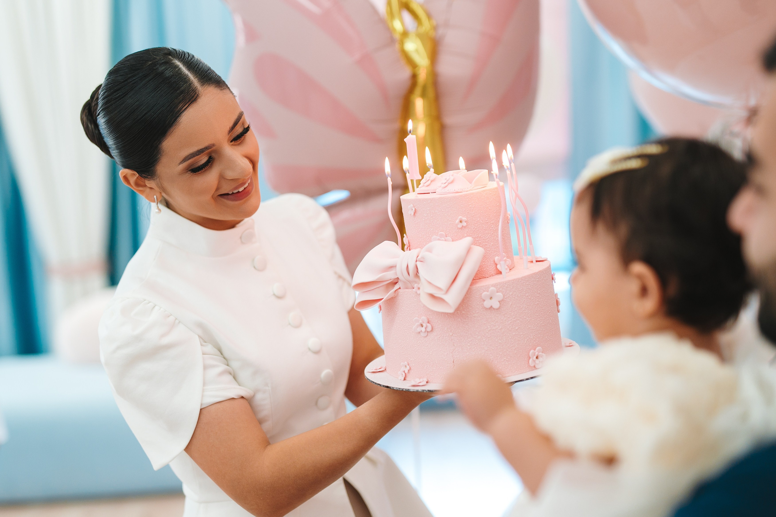 День рождения в детской игровой в ЖК Видинеевском — семейная съёмка в Уфе