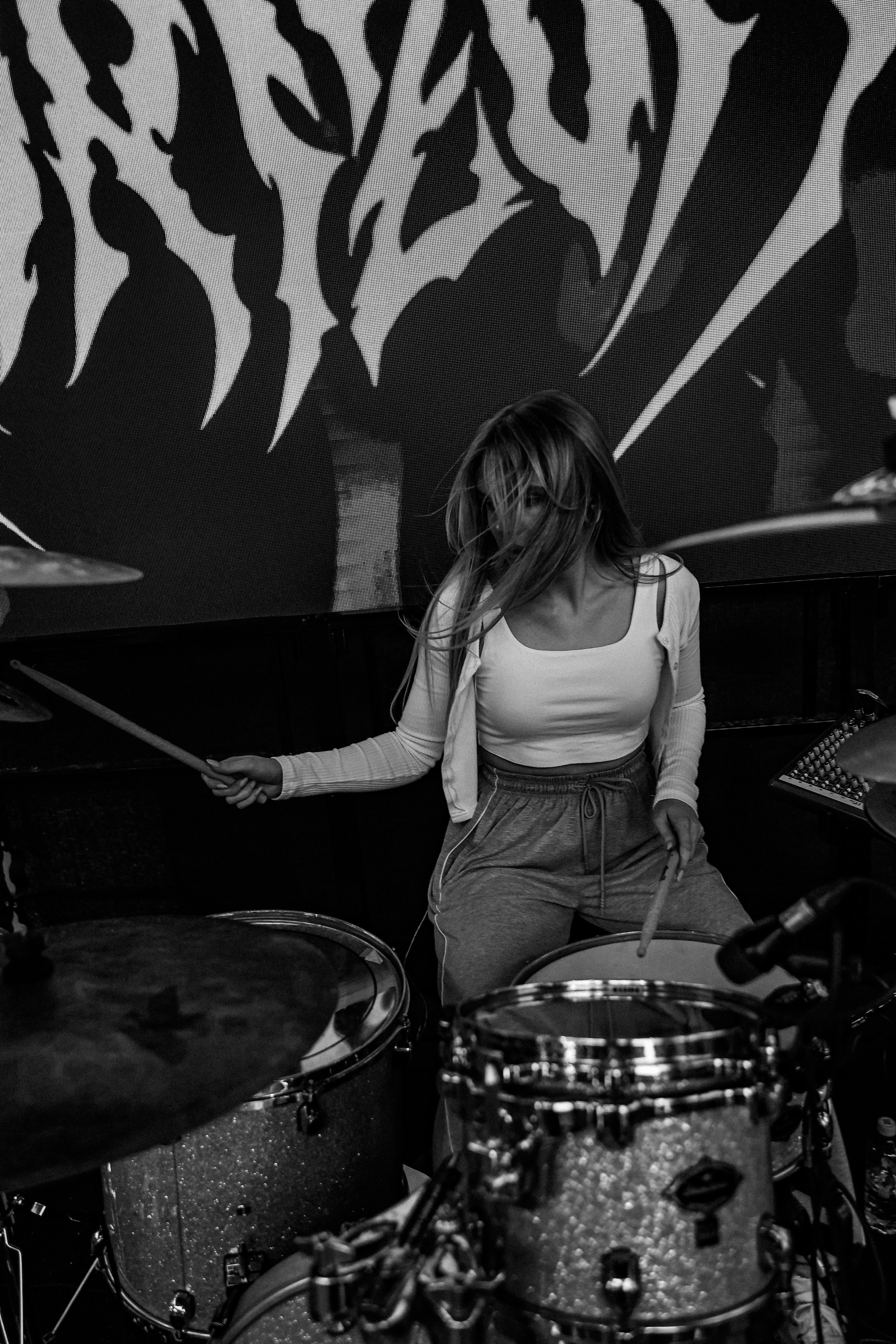 ЛЕТНИЙ МЕТАЛ В ПРАВДЕ