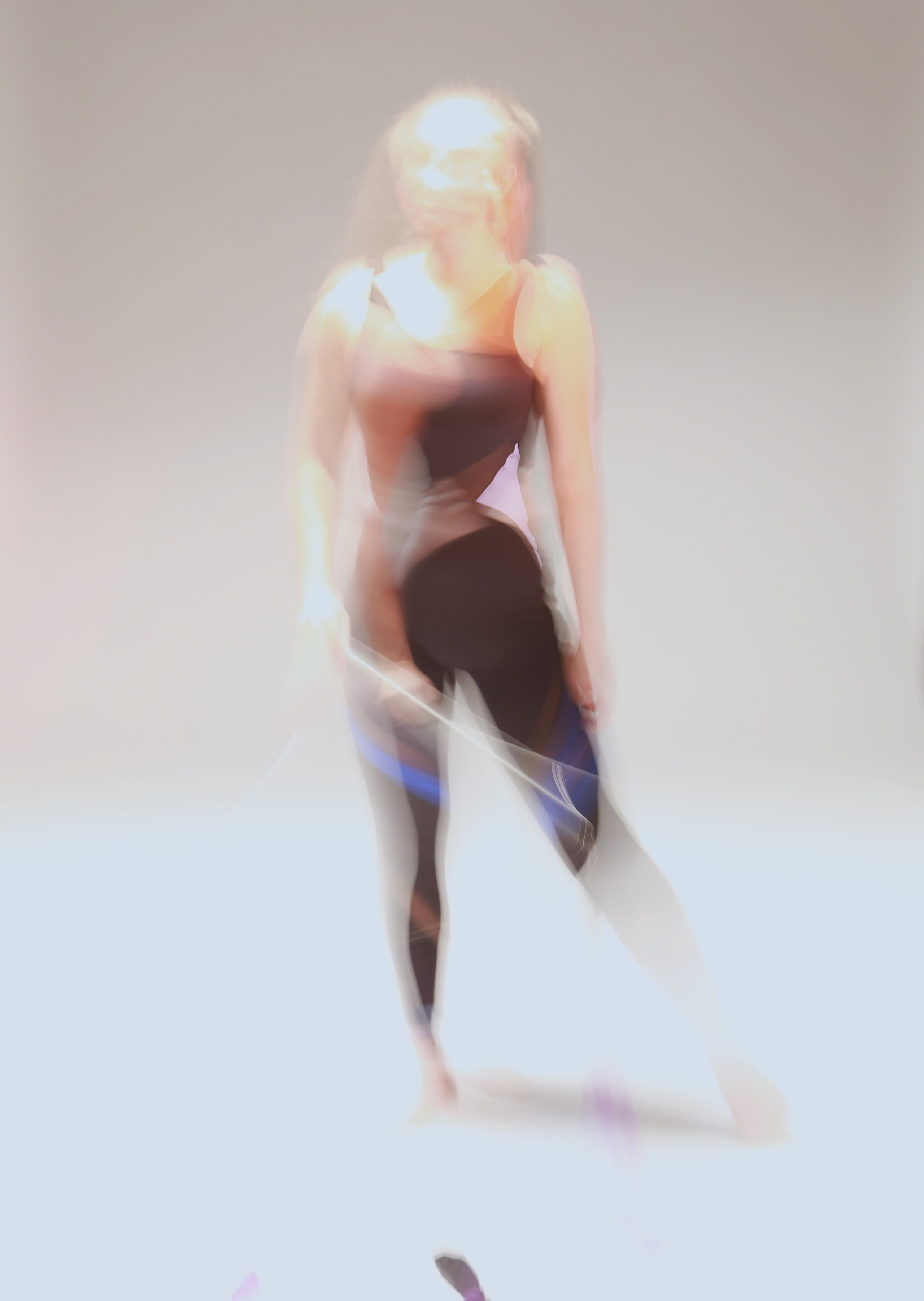 Елена с гимнастической лентой. Профессиональный фотограф Алена Александрова