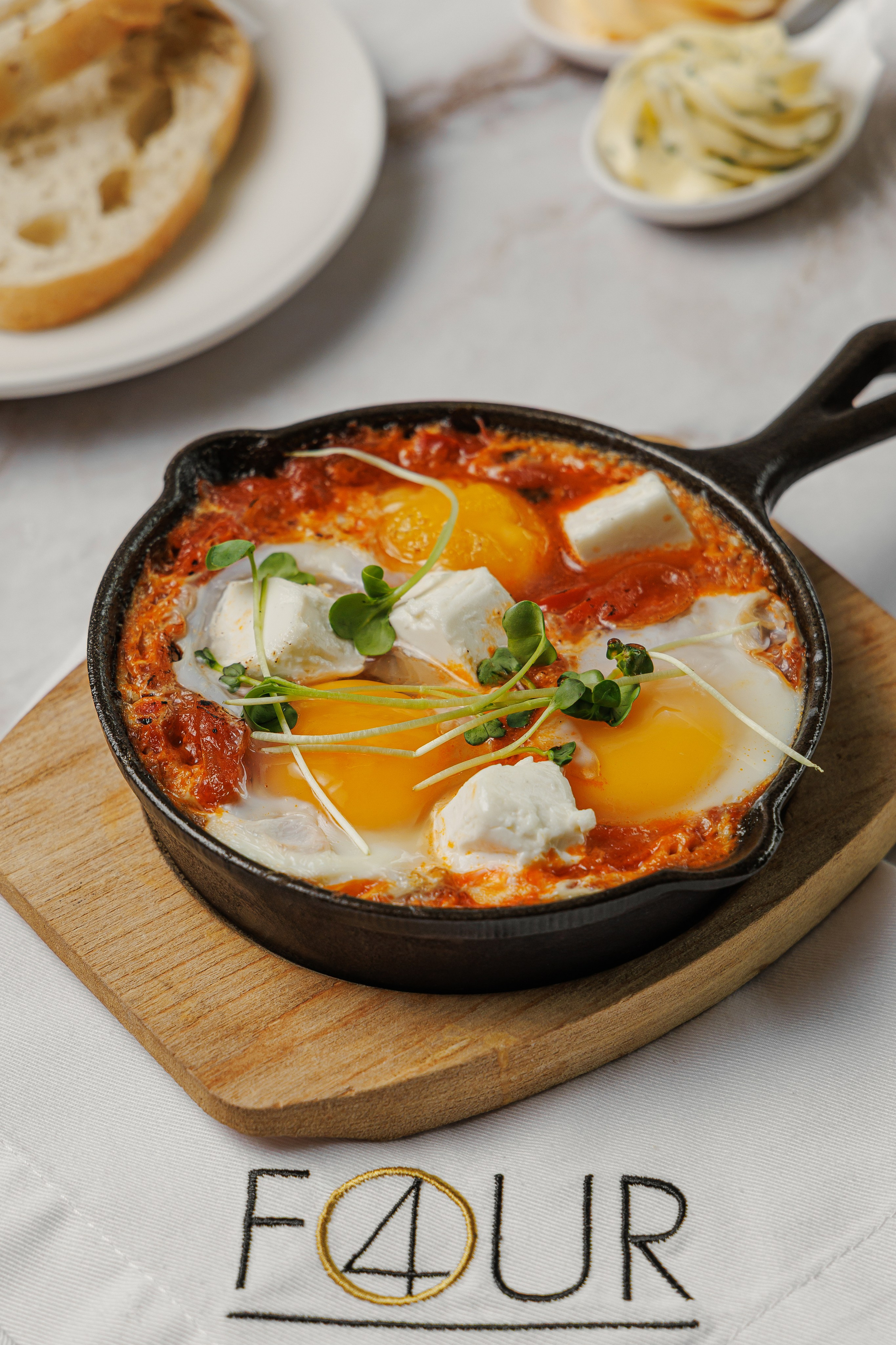 «FOUR». Фото и видео контент за одну съемку — Веретенников Егор