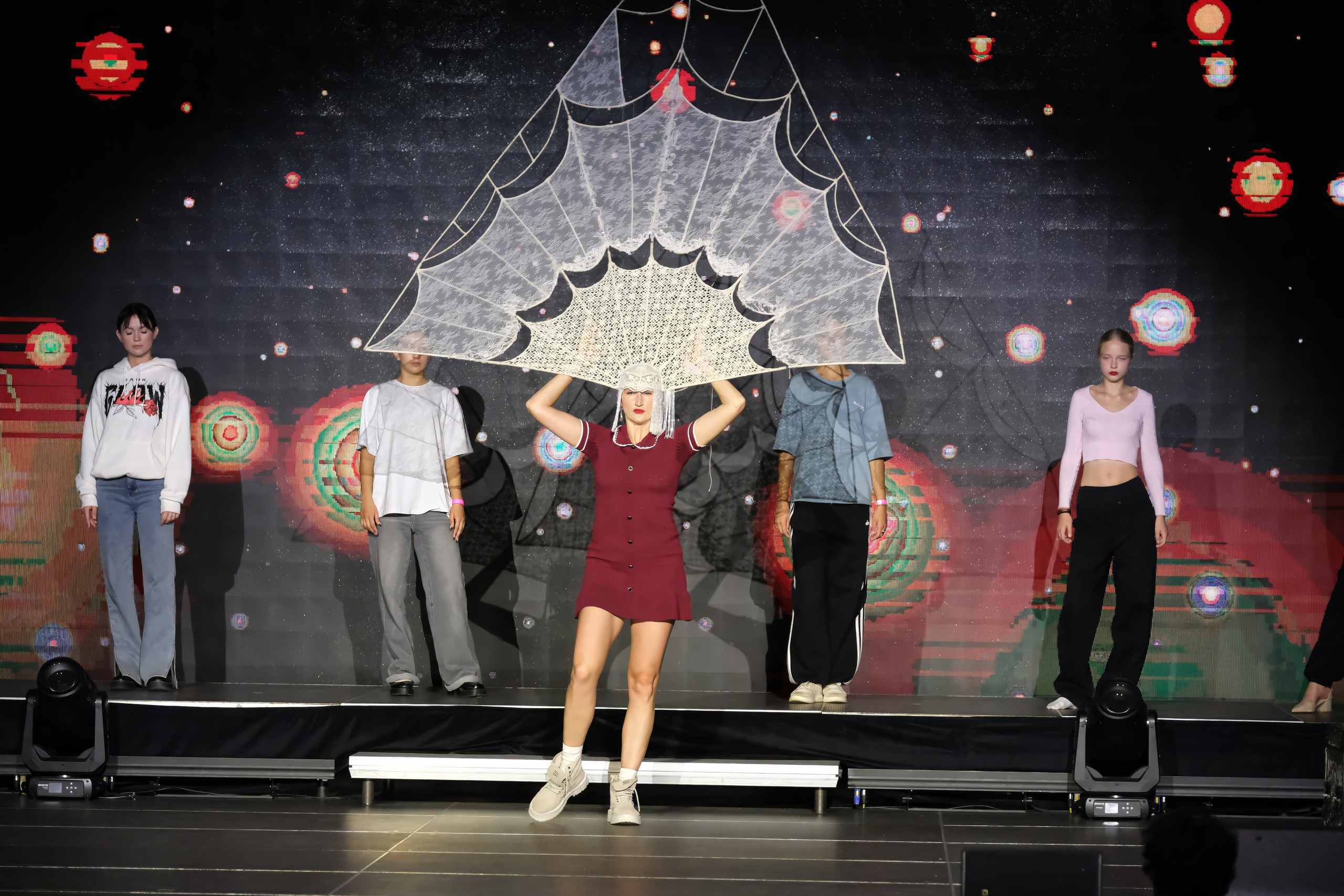 Подиумный спектакль «Стиль Надежды». Добро пожаловать в студию «Цифровой скульптор»  где искусство встречается с технологиями!