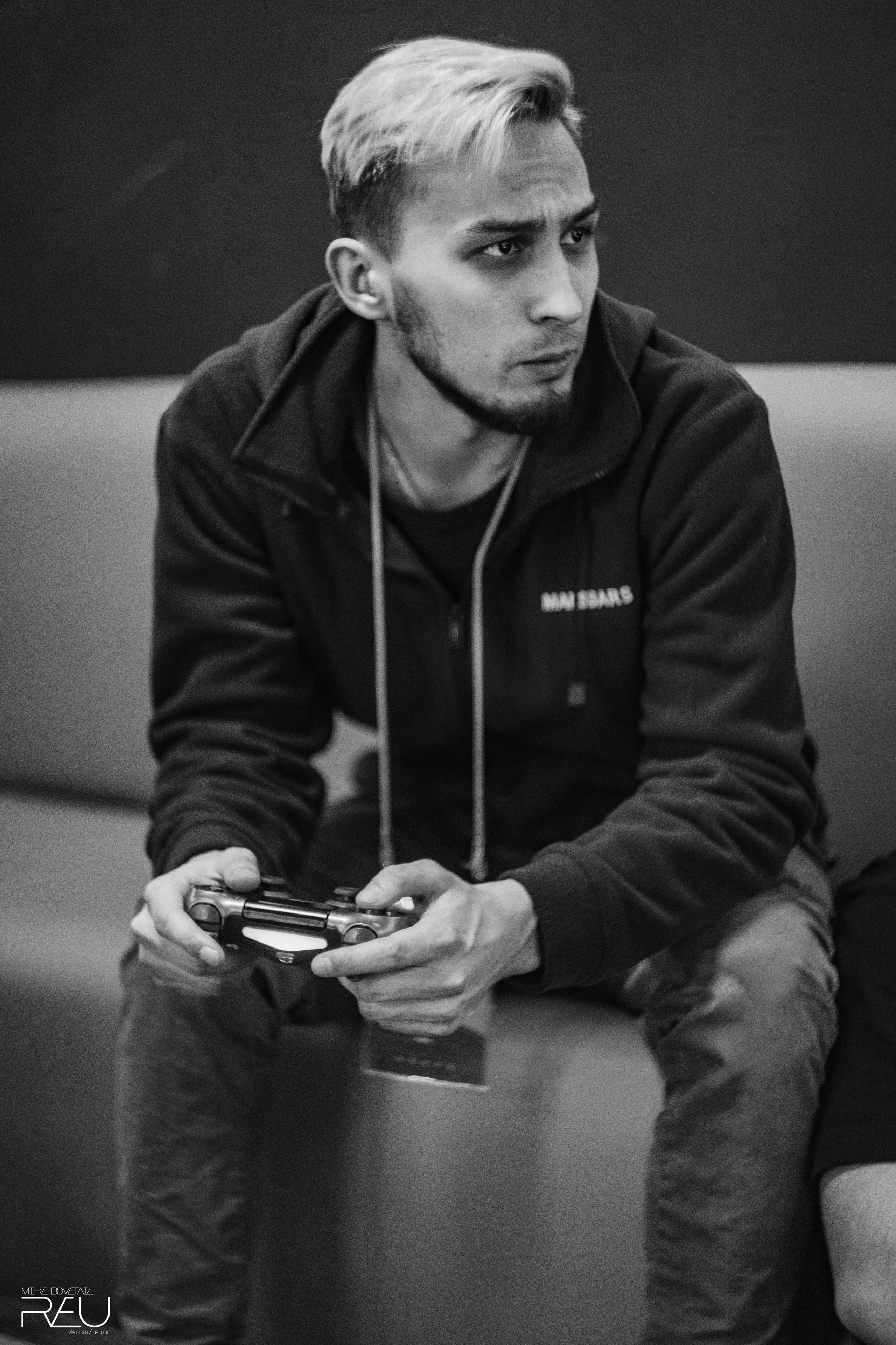 ТУРНИР ПО VR. Mike Dovetail | Портретный и репортажный фотограф