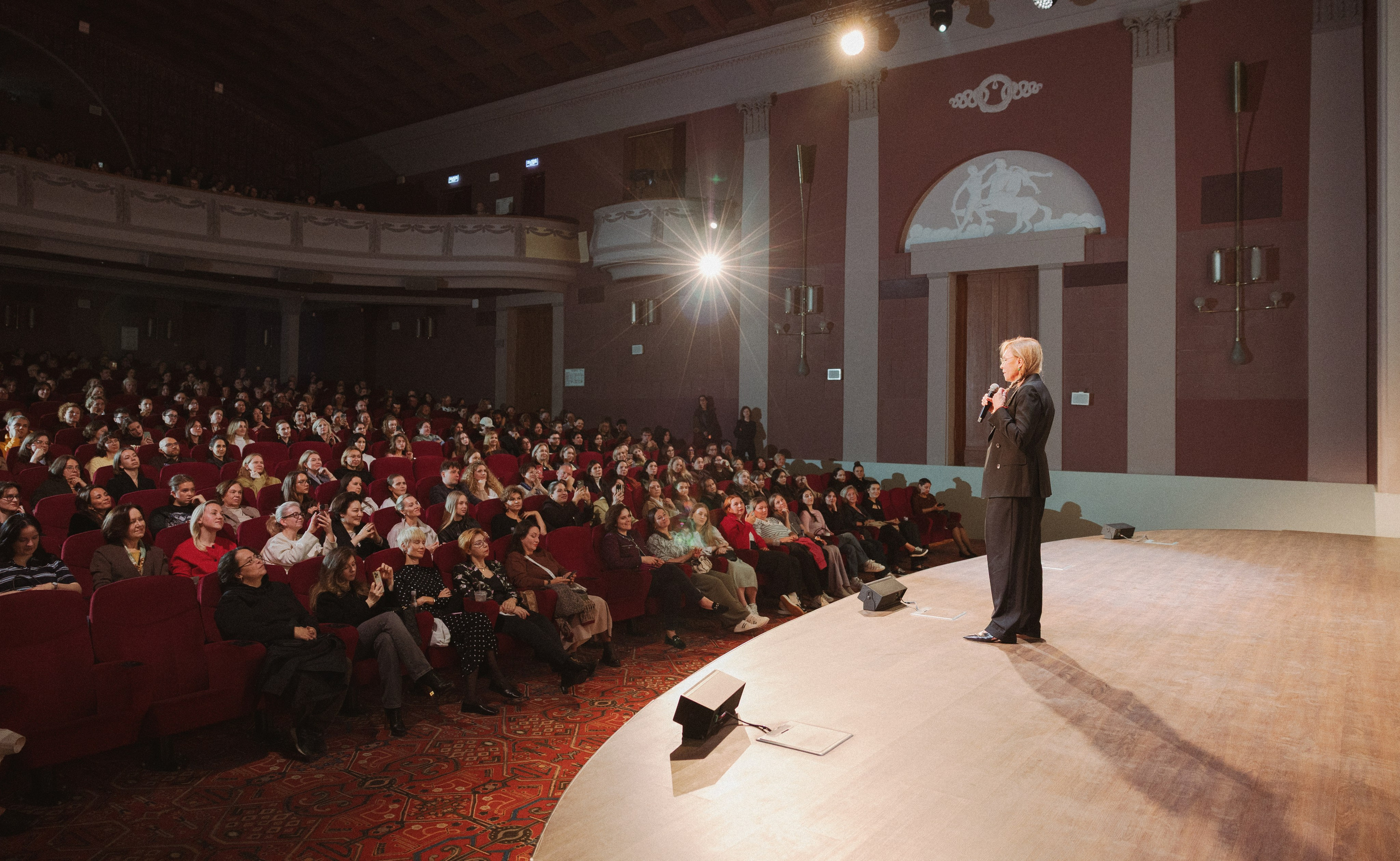 Beatfilmfestival «Сделано в Милане» в кинотеатре художественный. Portrait and event photographer in Moscow