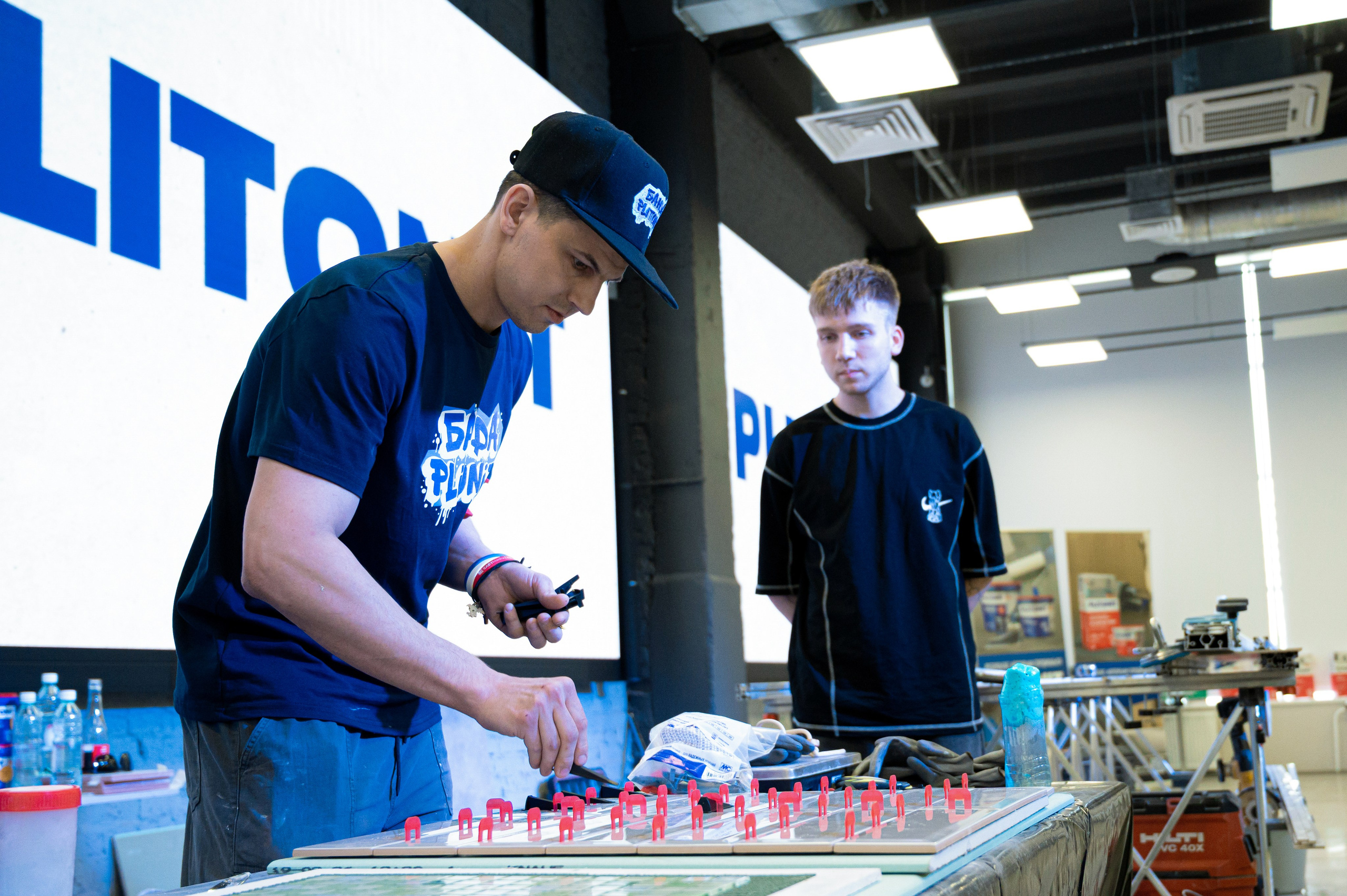 Форум от компании строительных материалов «Plitonit». Репортажный фотограф