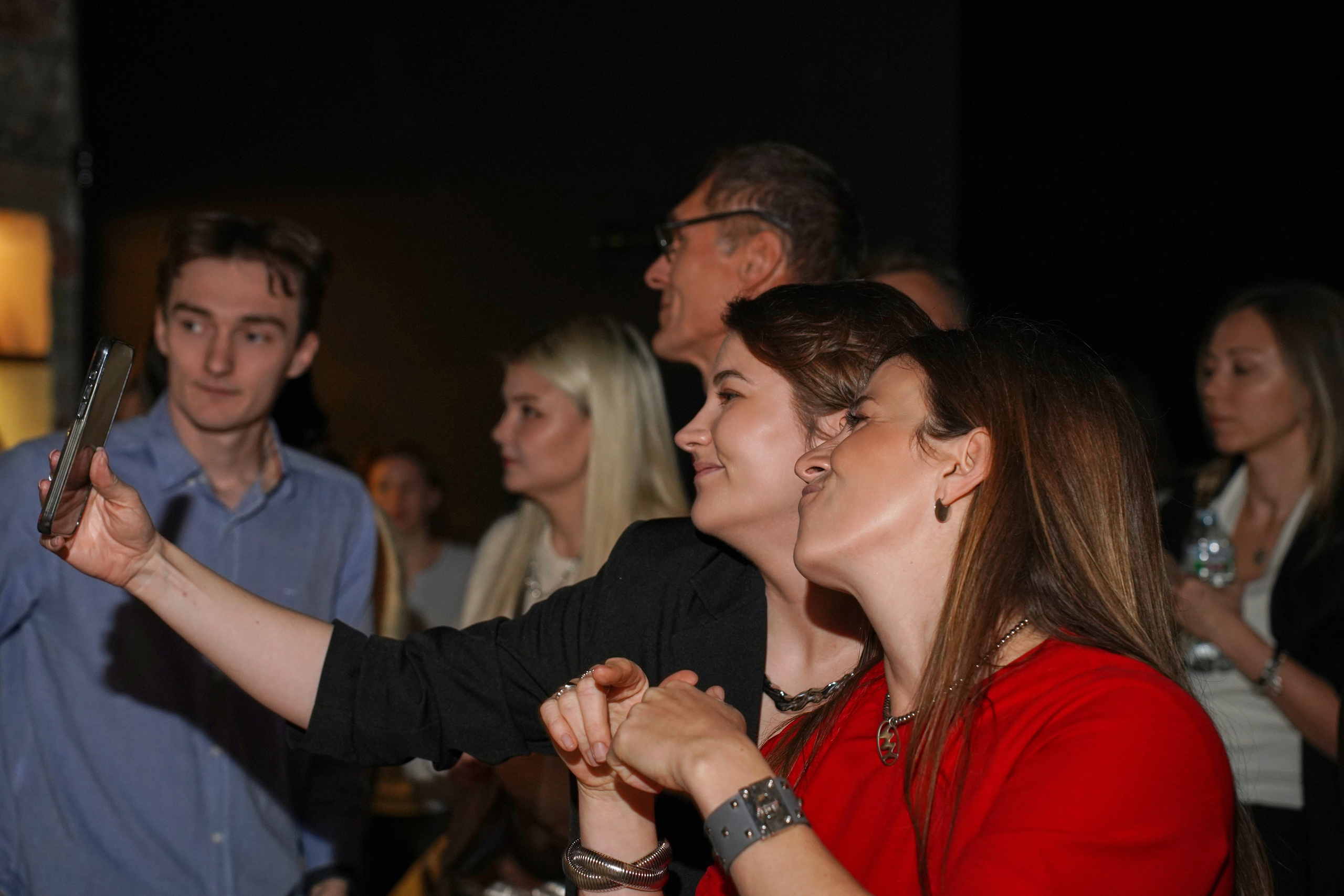 Концерт кавер группы. Фотограф