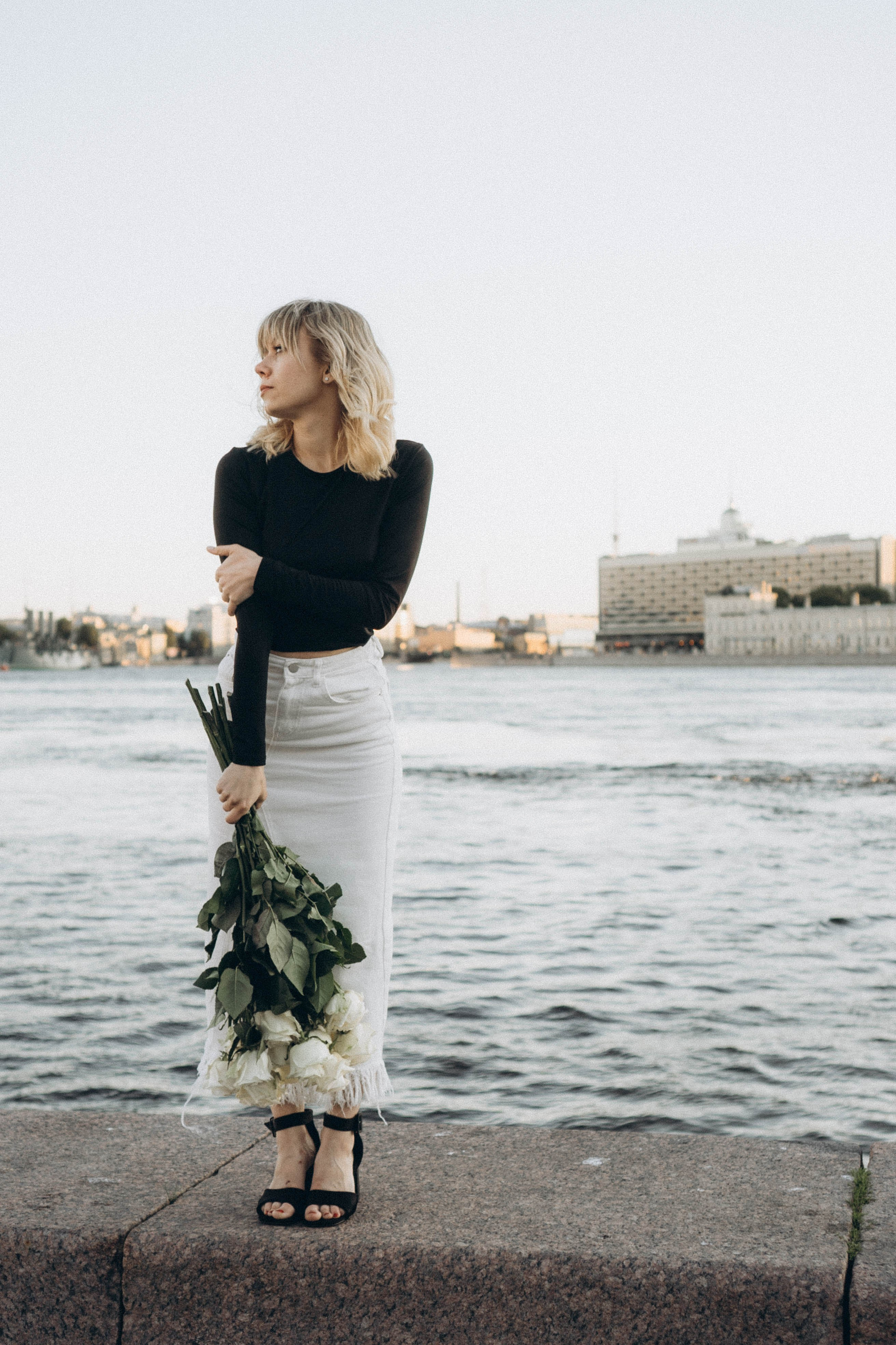 ПРОГУЛКА ПО ГОРОДУ В БЕЛЫЕ НОЧИ (другой вариант). Профессиональный фотограф, Санкт-Петербург — Виктория Богомолова