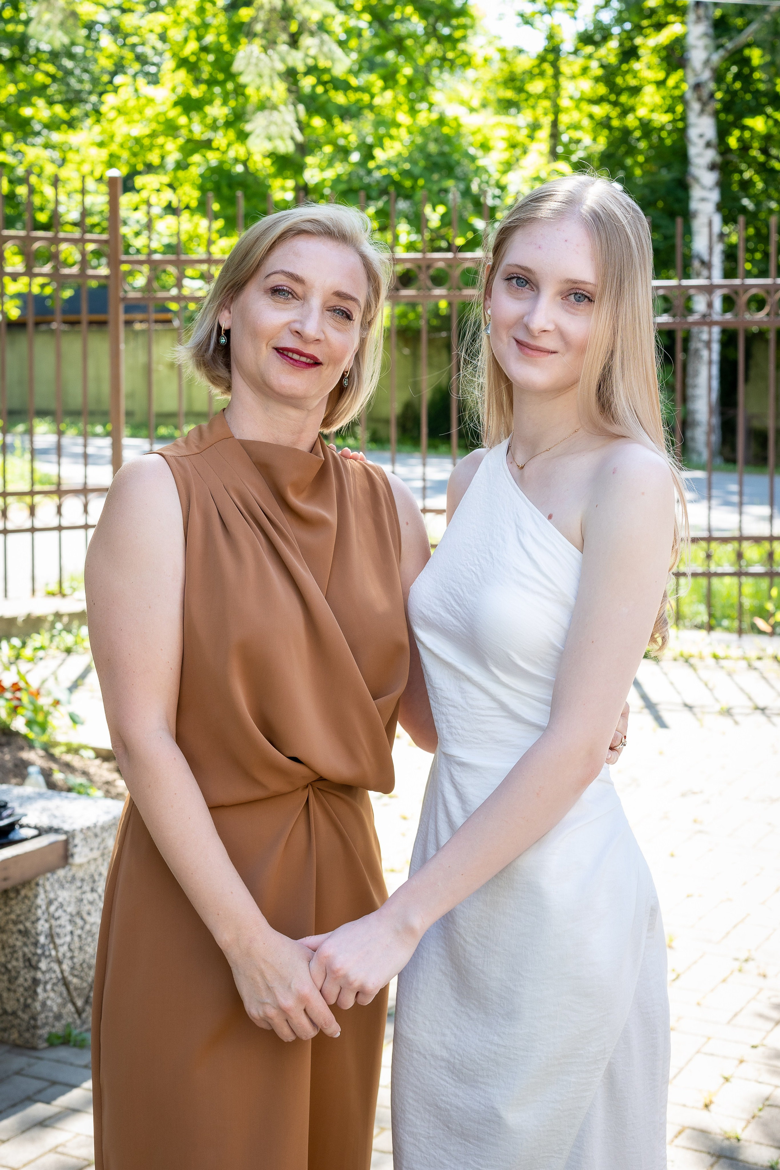 Вручение аттестата 2025. Выпускные альбомы Майкоп, Краснодар Елена Золотарева