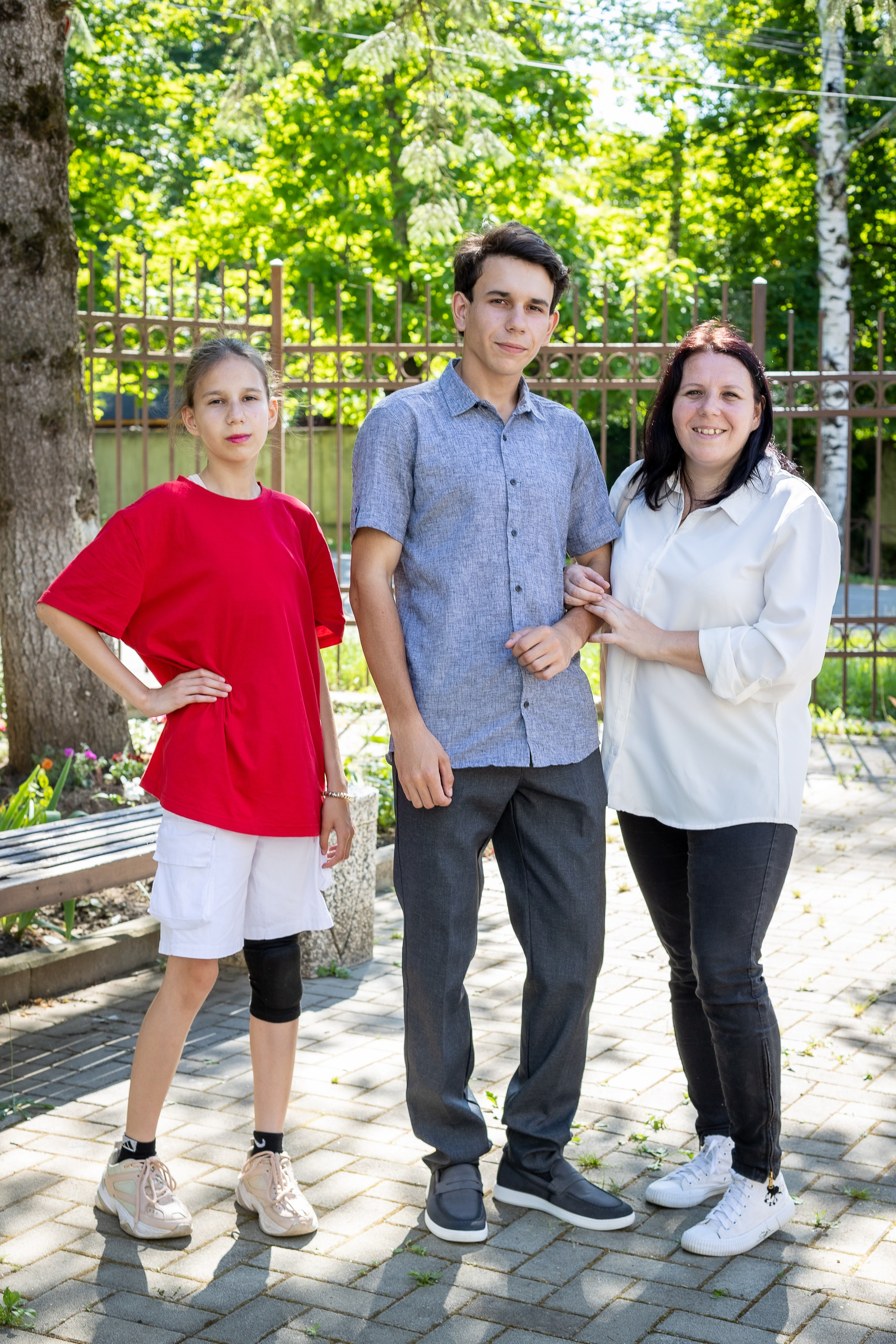 Вручение аттестата 2025. Выпускные альбомы Майкоп, Краснодар Елена Золотарева