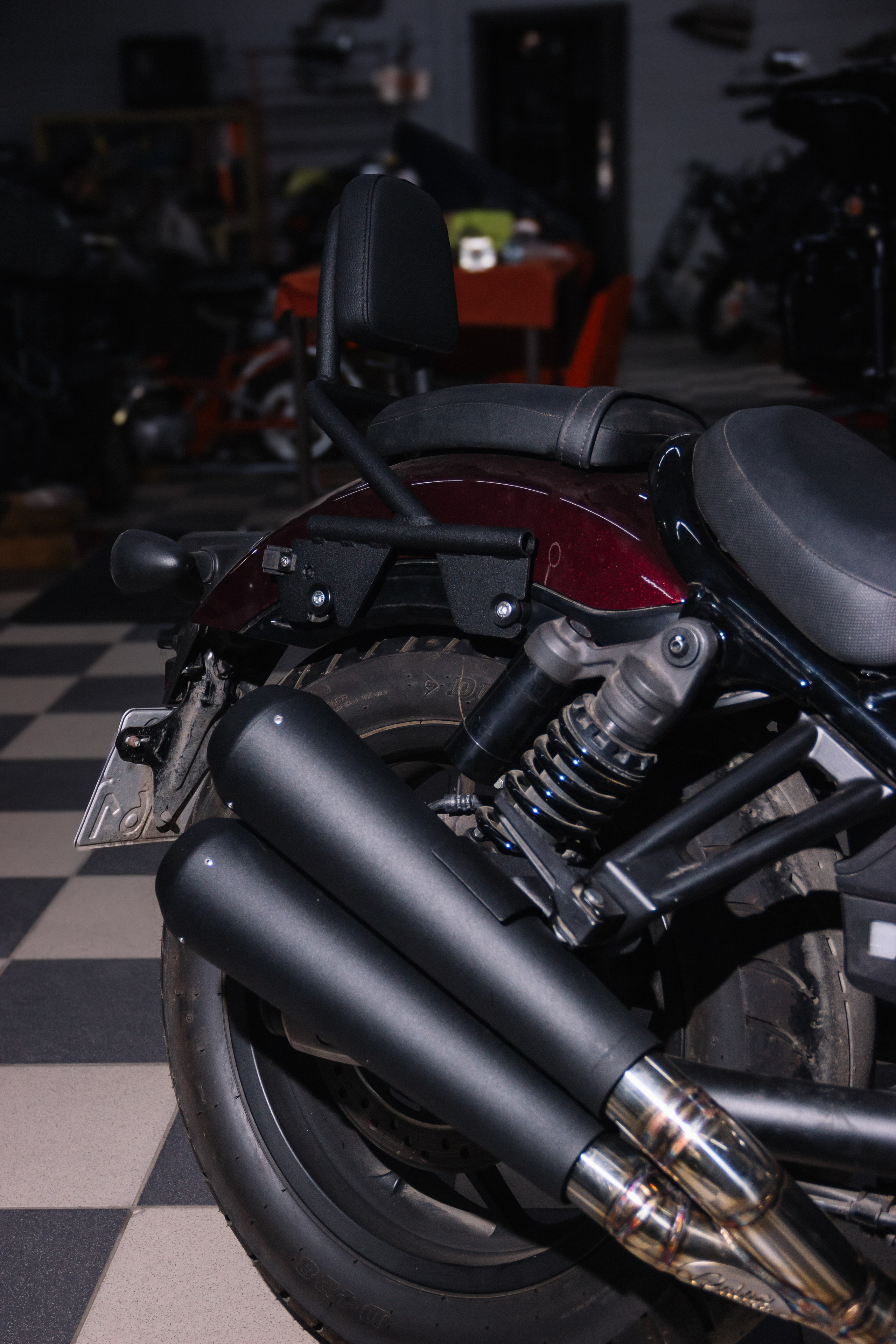 Honda CVX 1100. ......