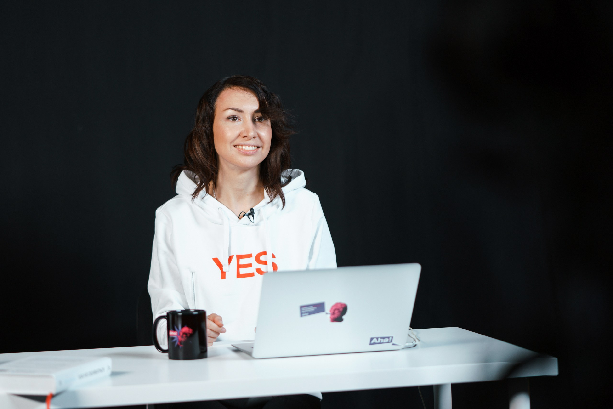 Aha! — 9 апреля 2021. Фотобанк Матемаркетинг