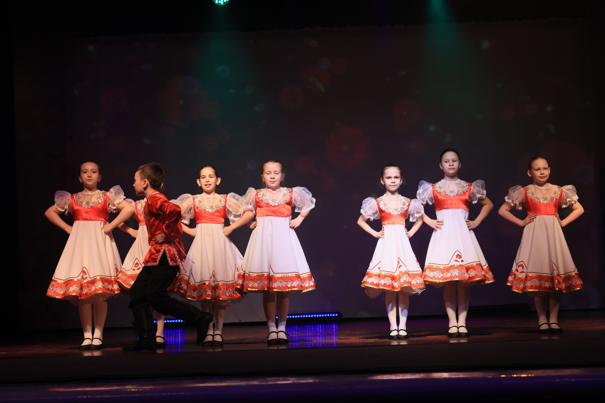 Концерт к 8 Марта в ДК «Металлург» г. Тула. Фотограф в Туле Крупский АнДРей. Фотостудия «КАДР71» в Туле