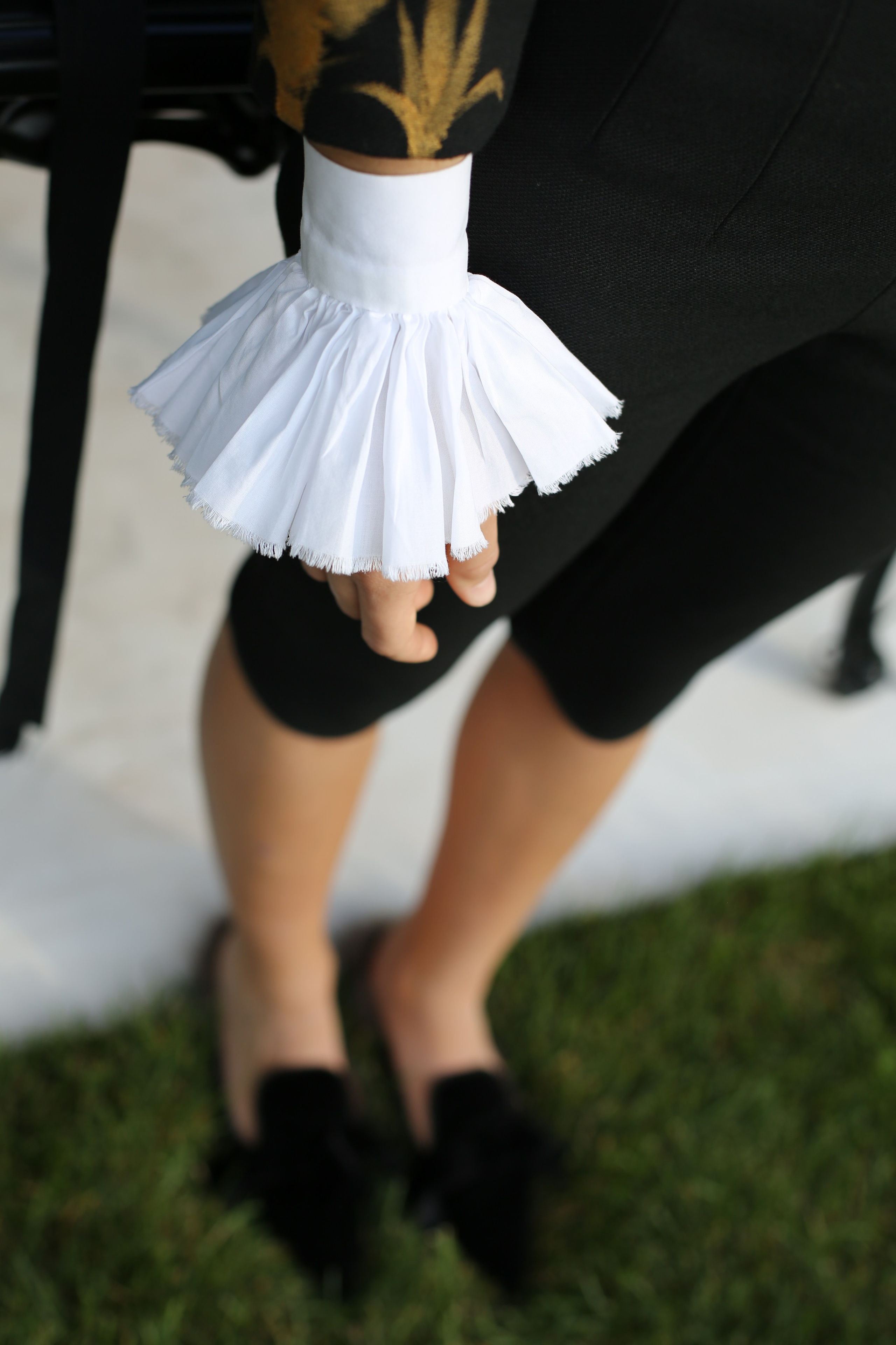 LOOKBOOK. Фешн дизайнер, фотограф, художник Яна Лазарева в Москве