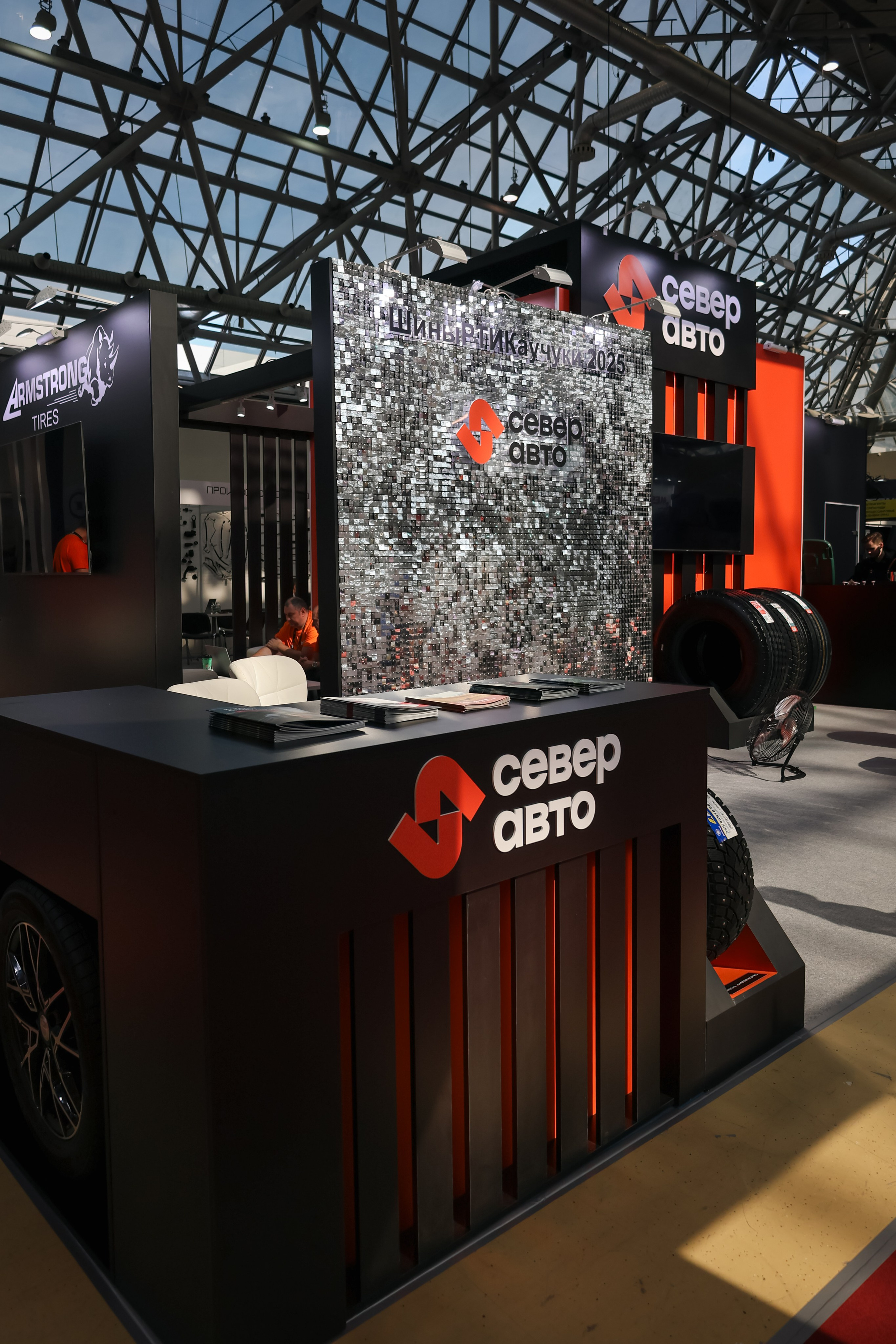 Север Авто, Выставка Экспоцентр. Фотограф и видеограф Анна Домашенко