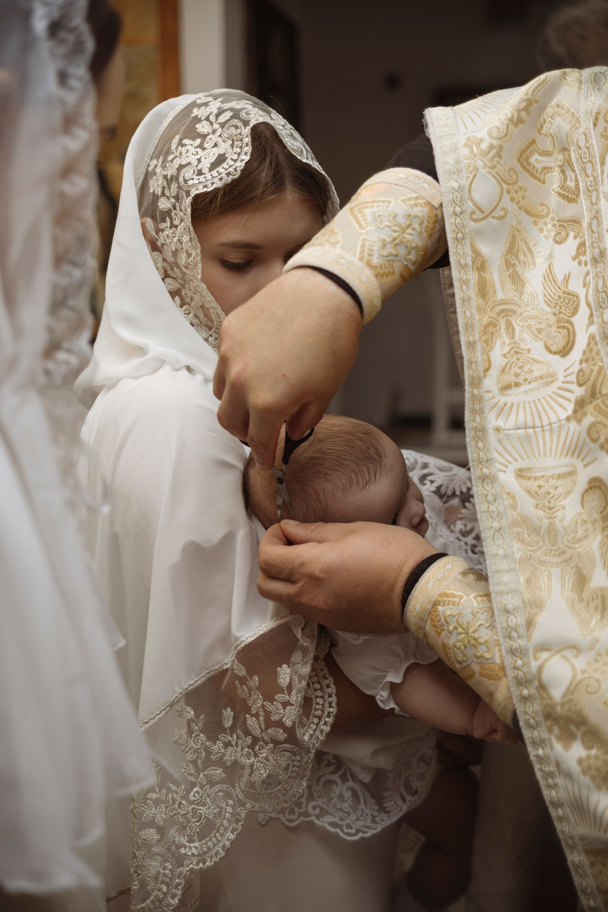 Крещение Эсмира. Я — фотограф, который помогает запечатлеть самые важные моменты вашей жизни!