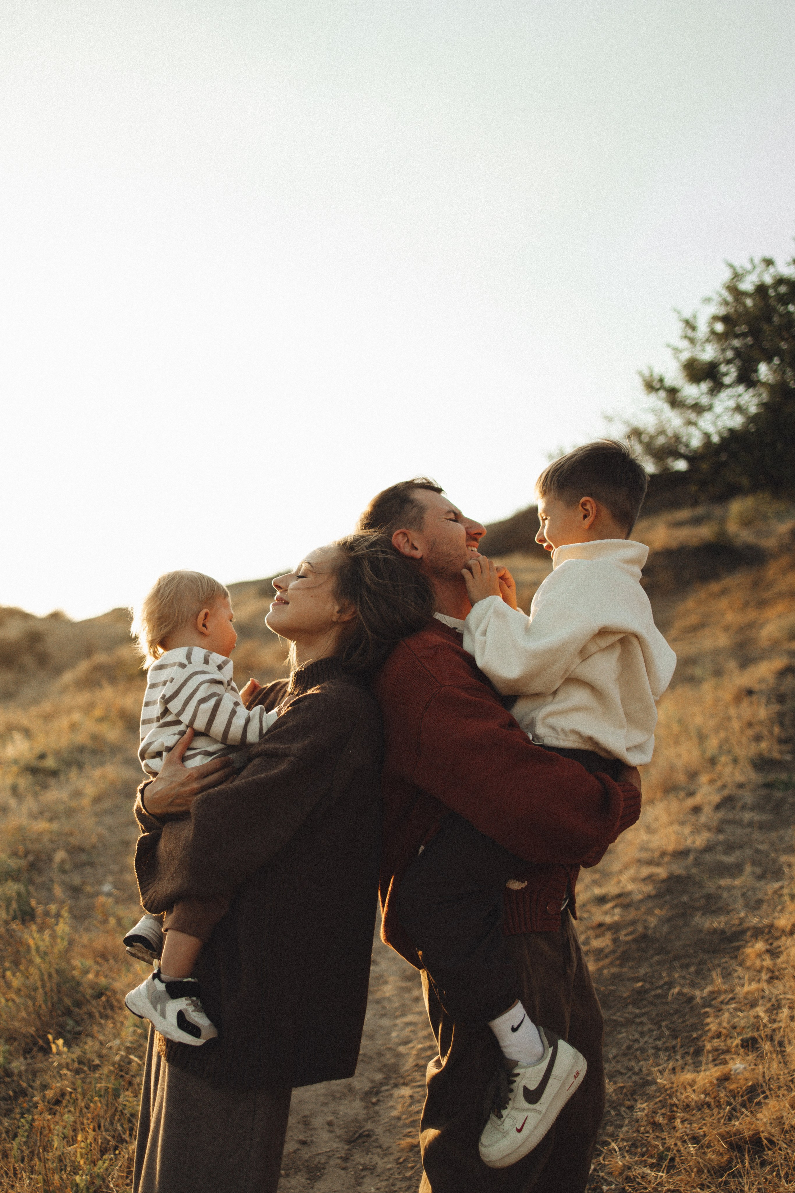Семейная история, закат в Мержаново. Семейный и детский фотограф, таганрог, ростов-на-дону