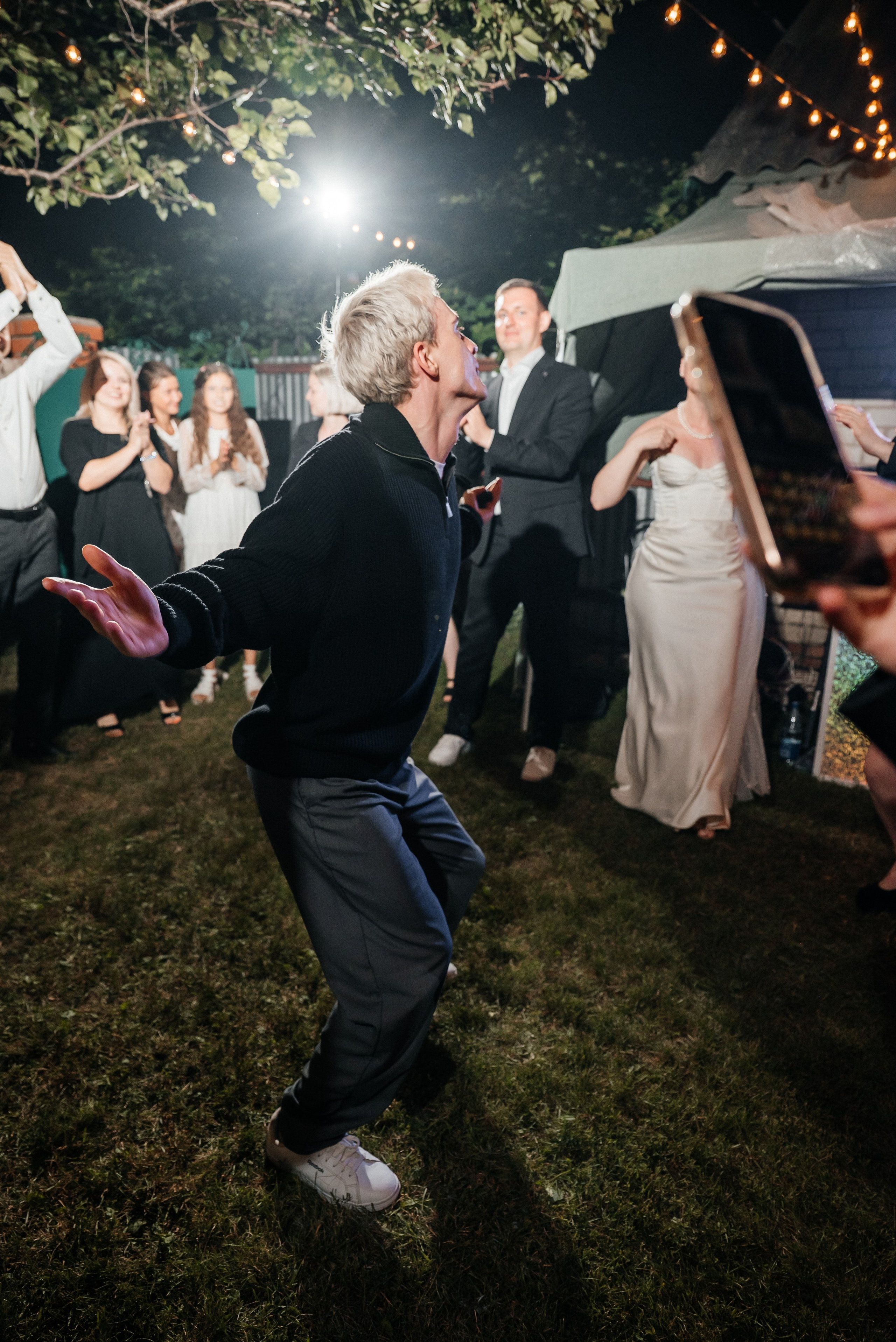 «Свадьба Даши и Артема». Школьный фотограф в Валуйках. Фотосессии для выпускников и изготовление выпускных альбомов в городе Валуйки и в Белгородской области