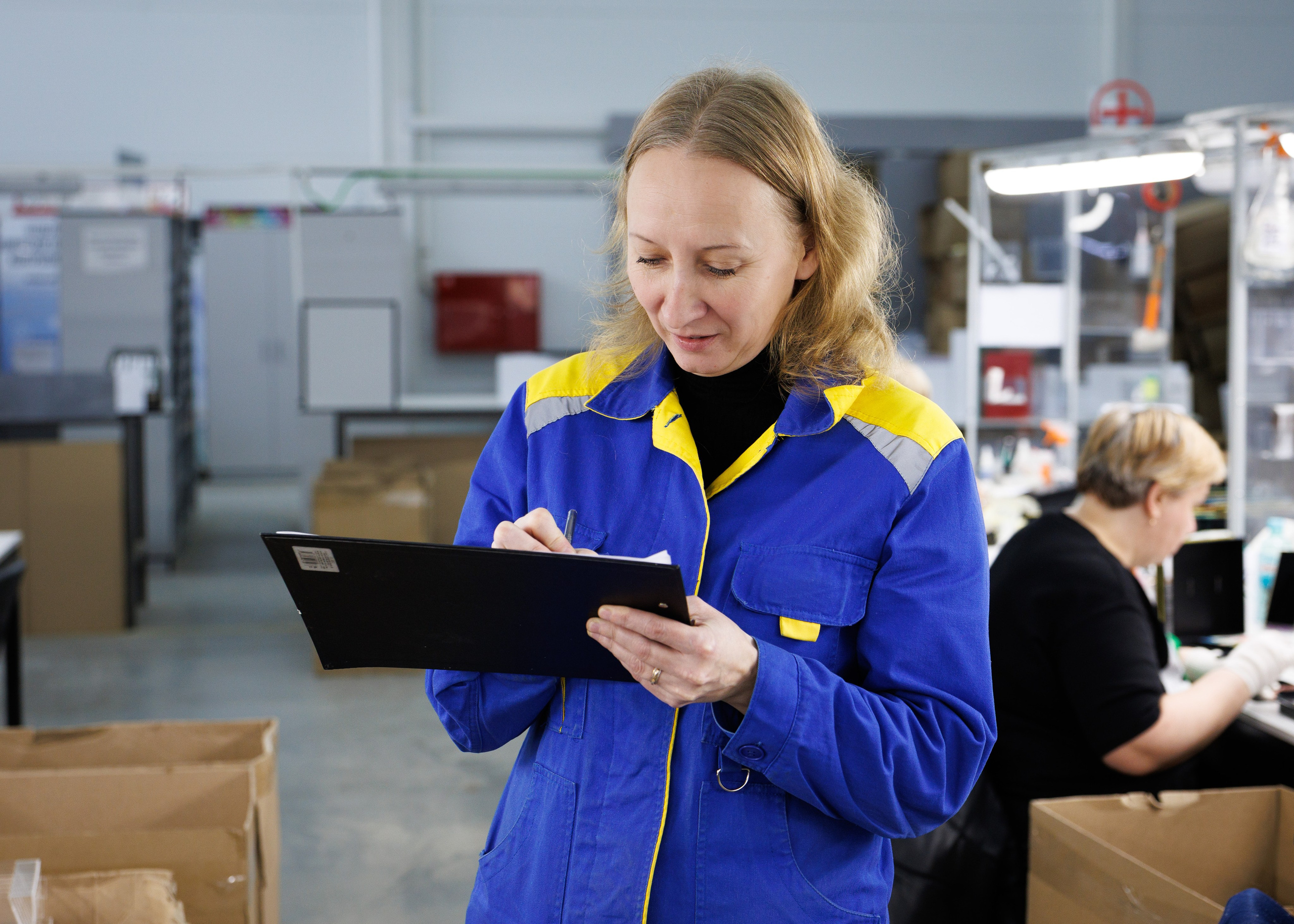 Съемка контента для рекламно-производственной фирмы «Дека» (2025). Репортажный и портретный фотограф в Ярославле Константин Горбачев