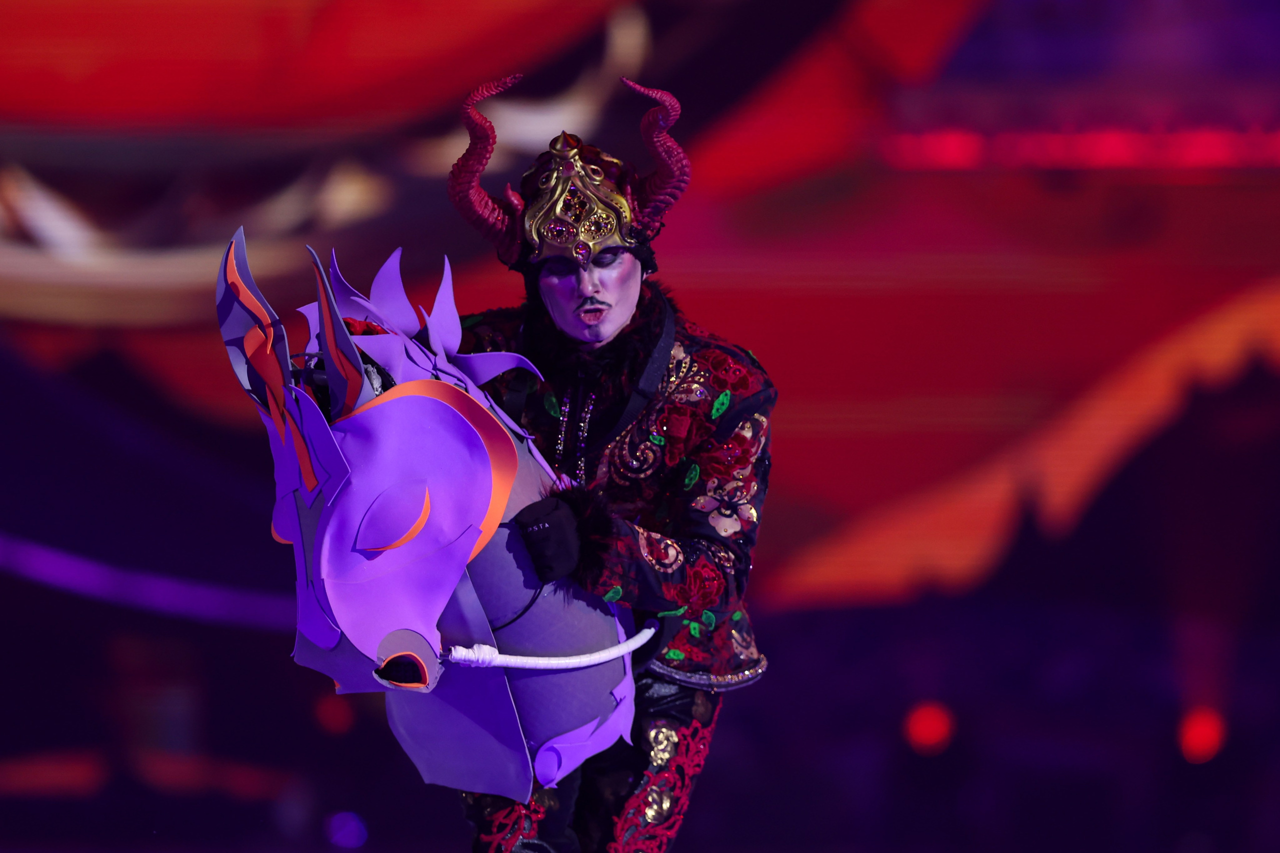 «Вечера на хуторе» ледовое шоу 25.12.2025. Спортивный и репортажный фотограф Антон Тереханов