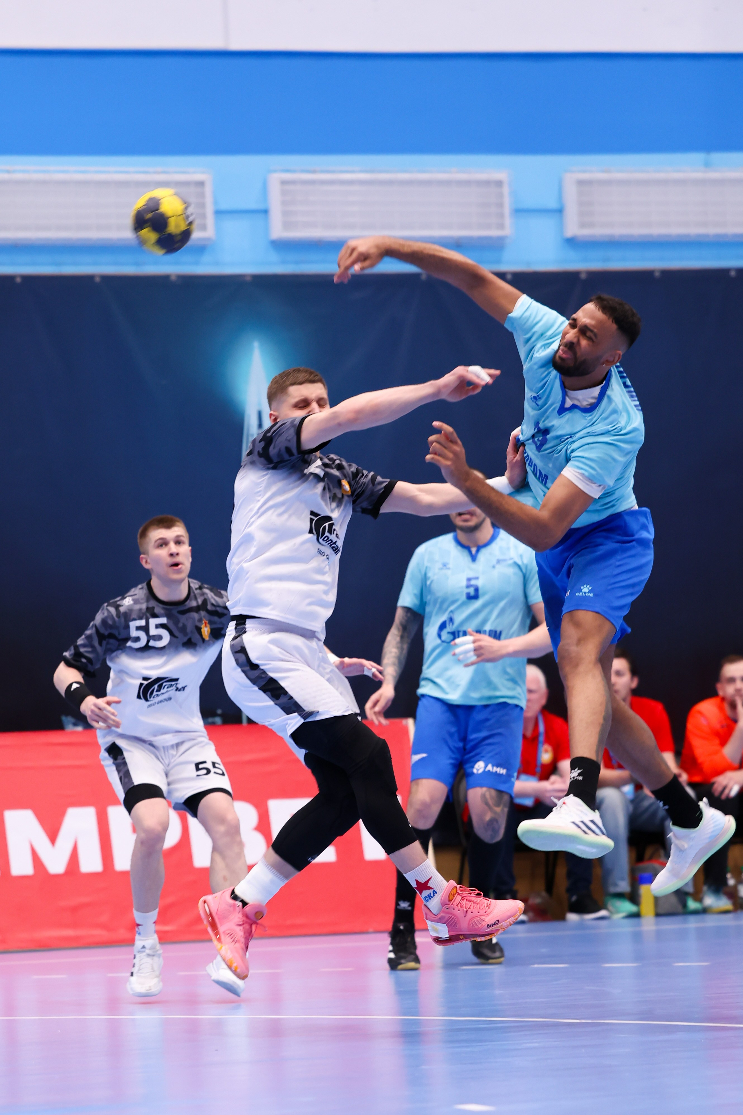 ГК Зенит — ГК ЦСКА финал ЧР2024/25 3 игра 28.05.2025. Спортивный и репортажный фотограф Антон Тереханов