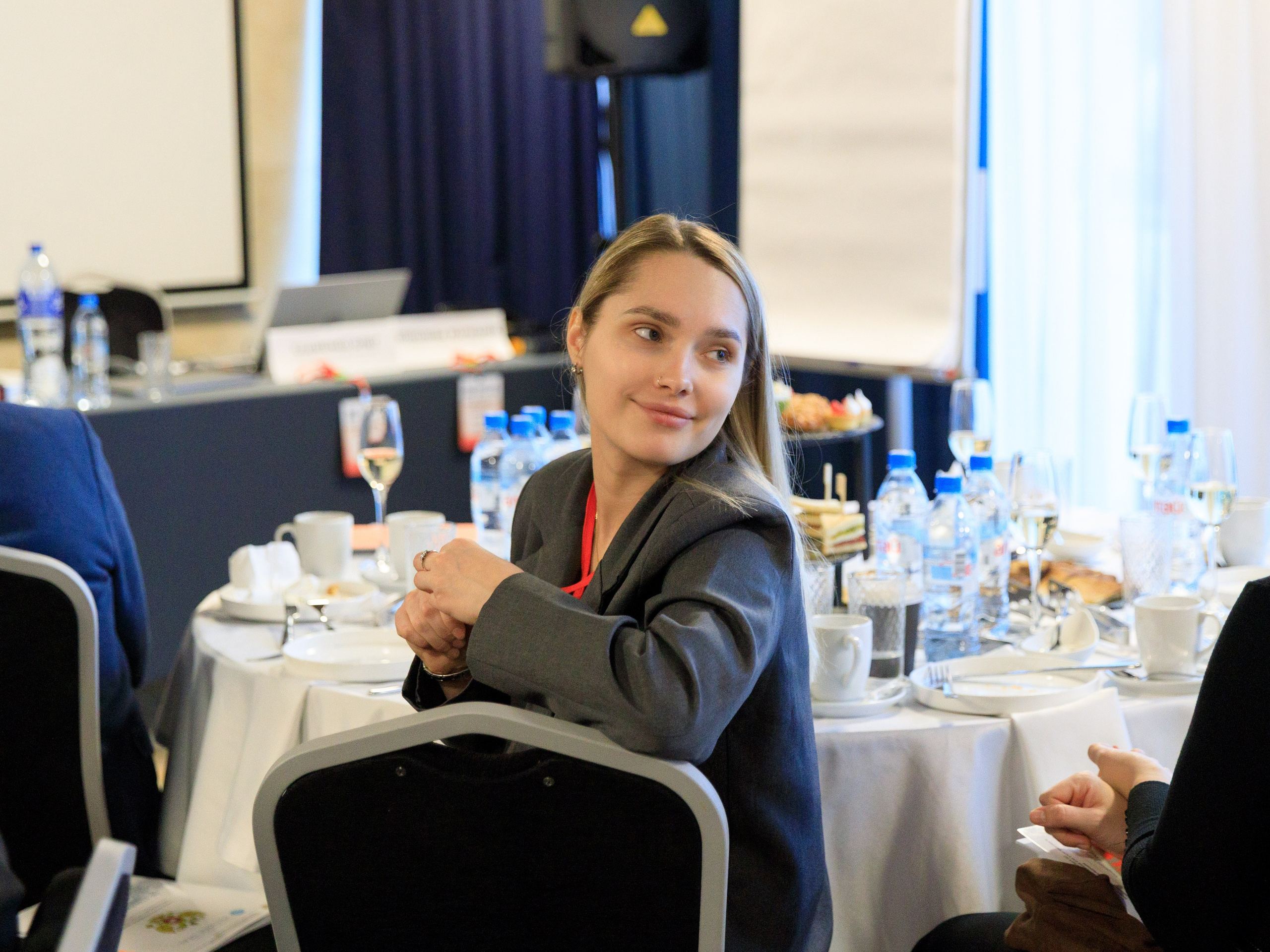 Встреча отельеров. DoubleTree by Hilton. Репортажный фотограф в Новосибирске Алена Помазунова