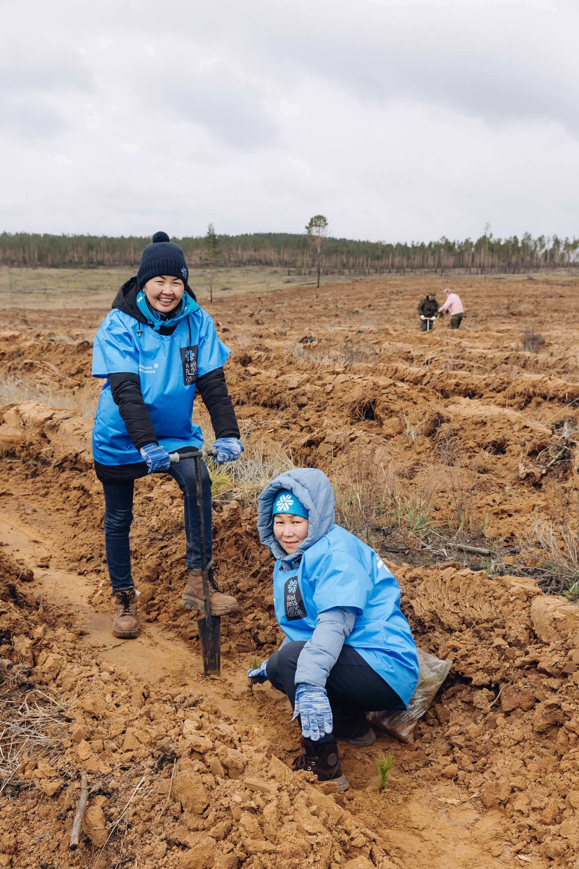 Siberian wellness. Ежегодная акция по посадке деревьев. Свадебный и семейный фотограф в Улан-Удэ