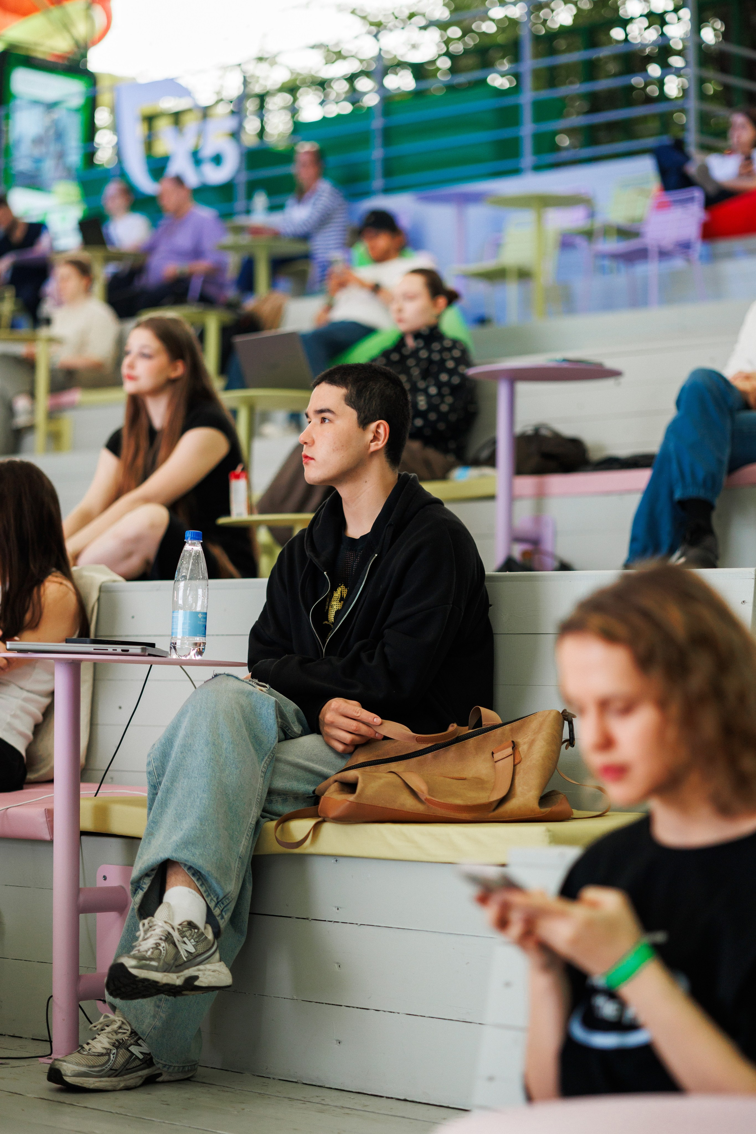 AI Talent HUB x X5 Group. Портретный, репортажный и свадебный фотограф в Санкт-Петербурге