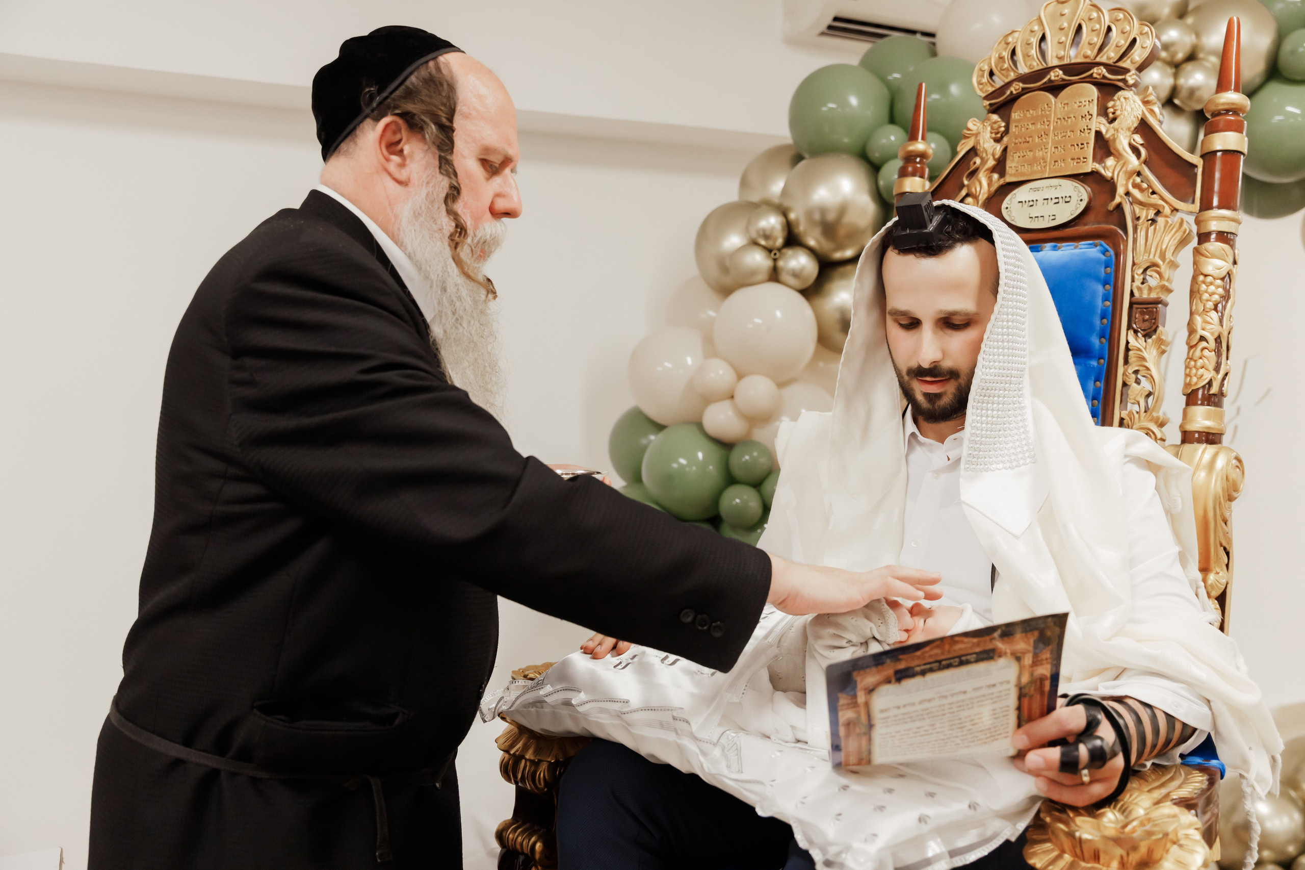 Brit Milah. Rishon LeZion. Photographer Michael Alekseev