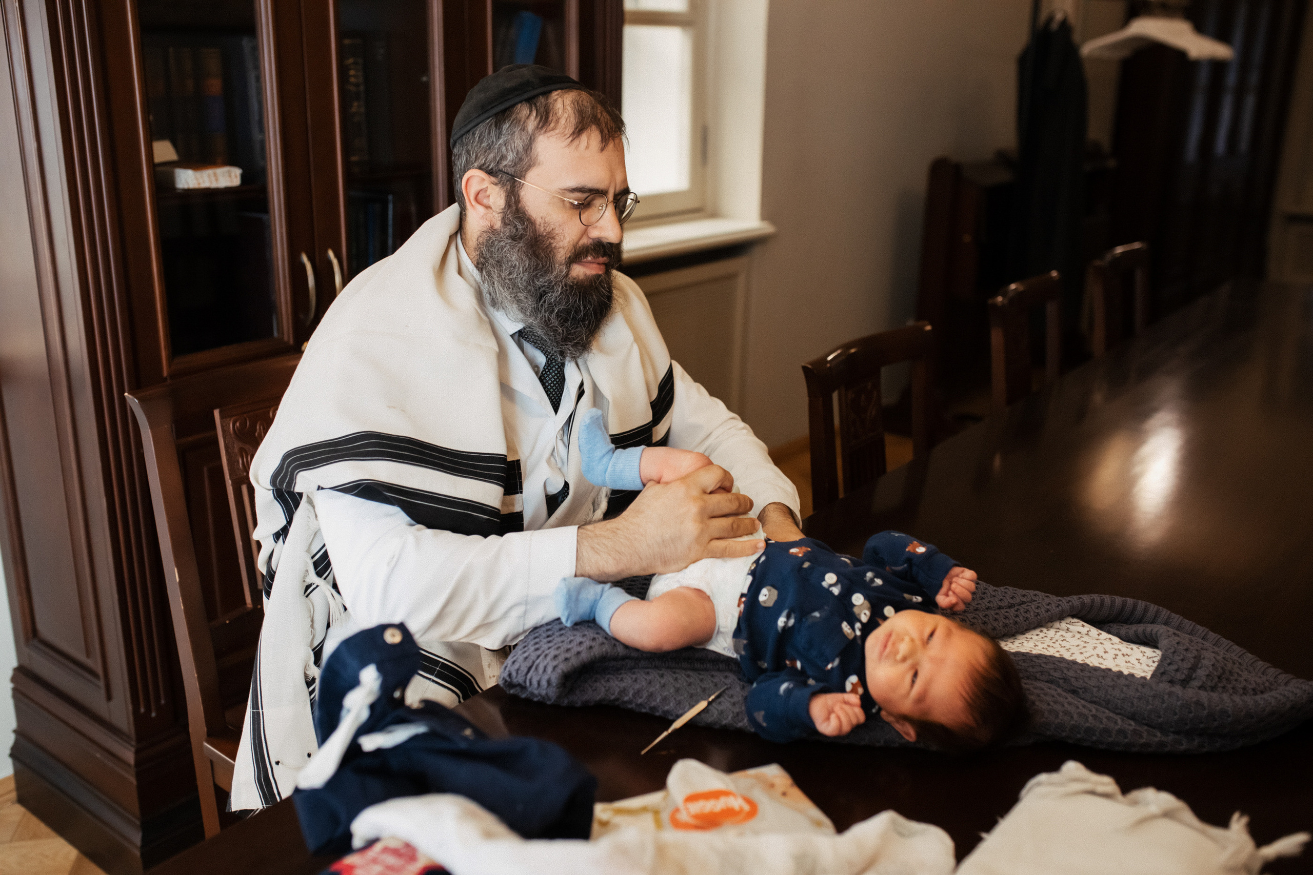 Brit Milah in Grand Choral Synagogue. Photographer Michael Alekseev